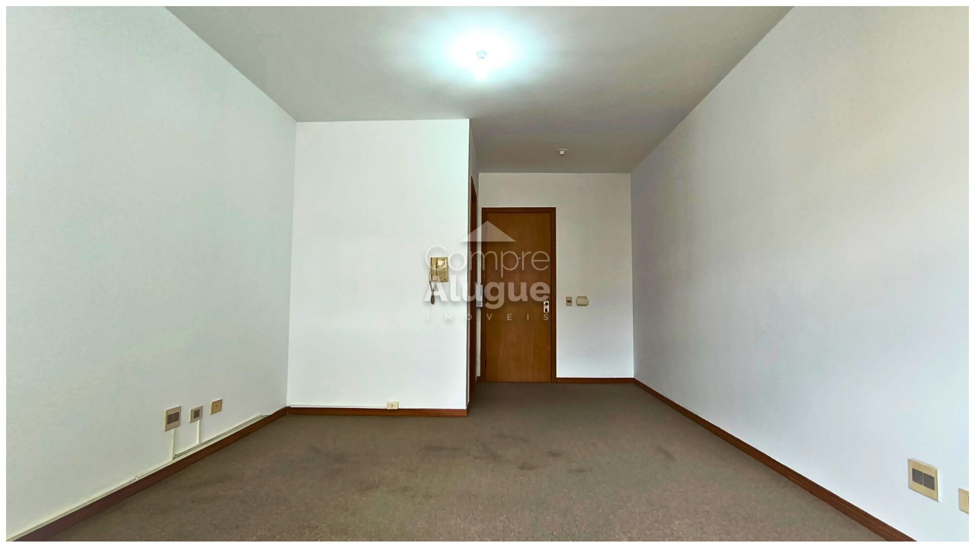 Sala/Conjunto Comercial à venda em Centro, Curitiba — Portal Chave Fácil
