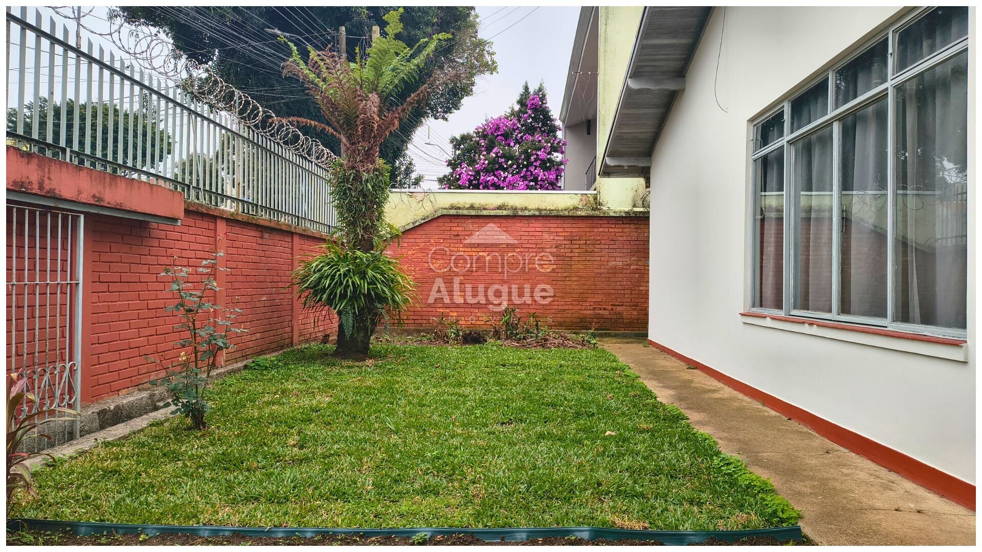 Casa para alugar em Boa Vista, Curitiba — Portal Chave Fácil