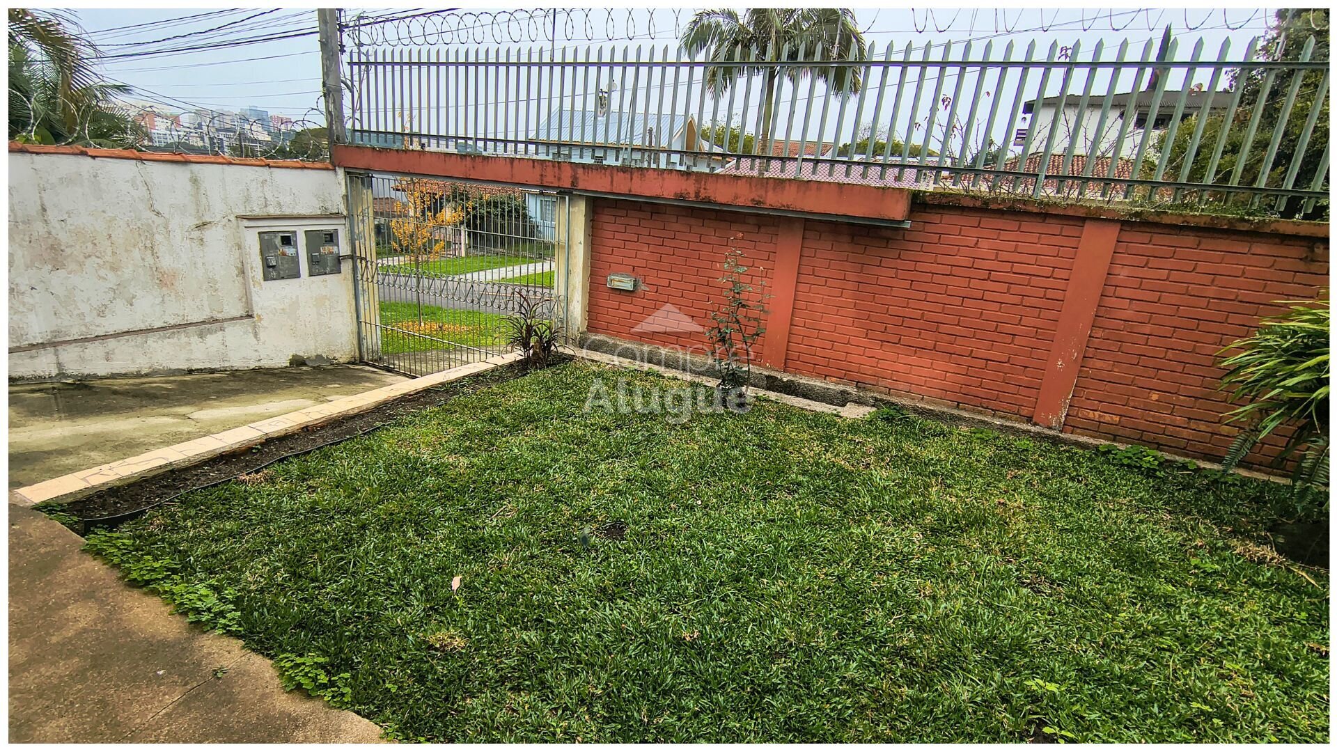 Casa para alugar em Boa Vista, Curitiba — Portal Chave Fácil