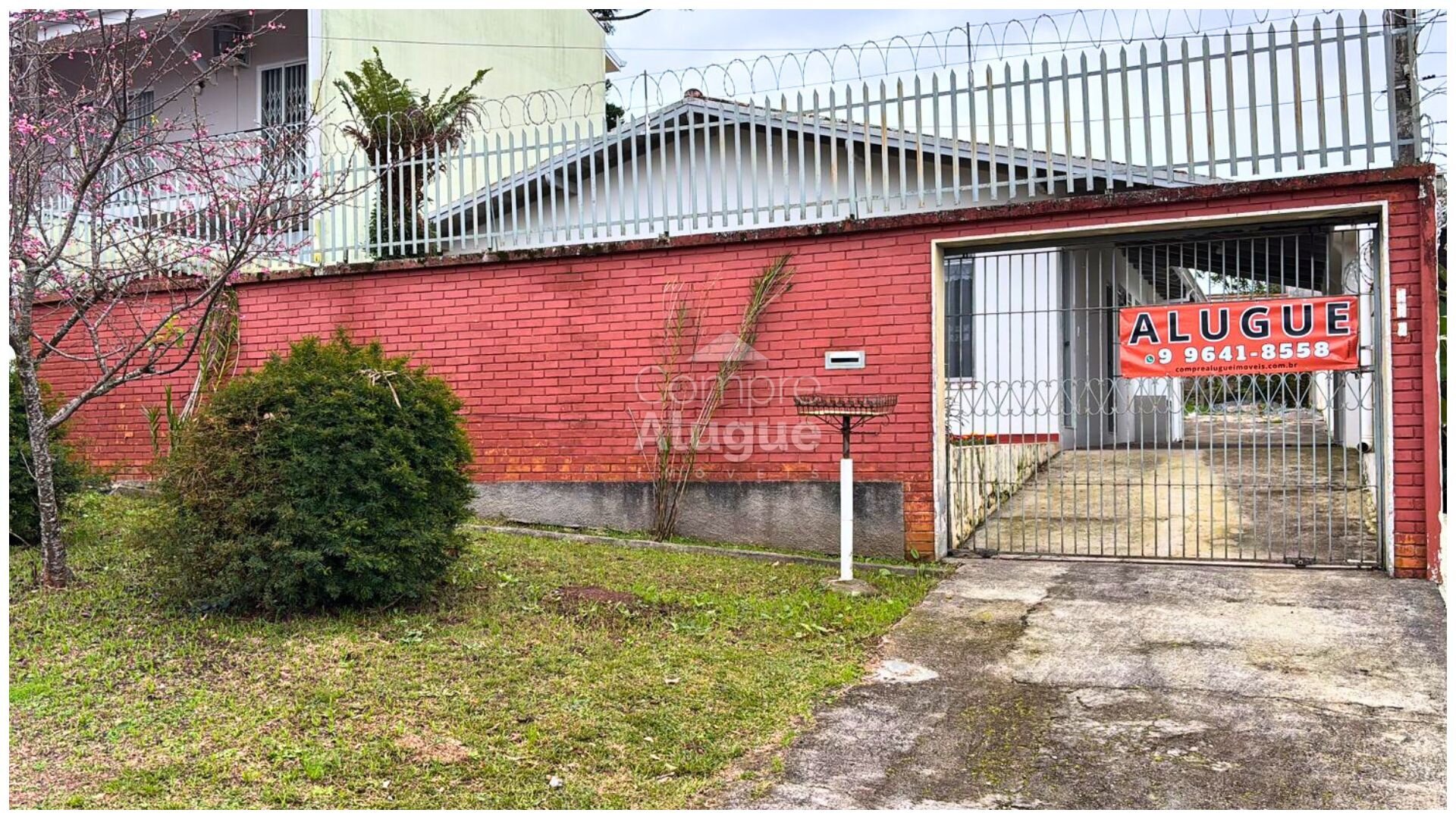 Casa para alugar em Boa Vista, Curitiba — Portal Chave Fácil