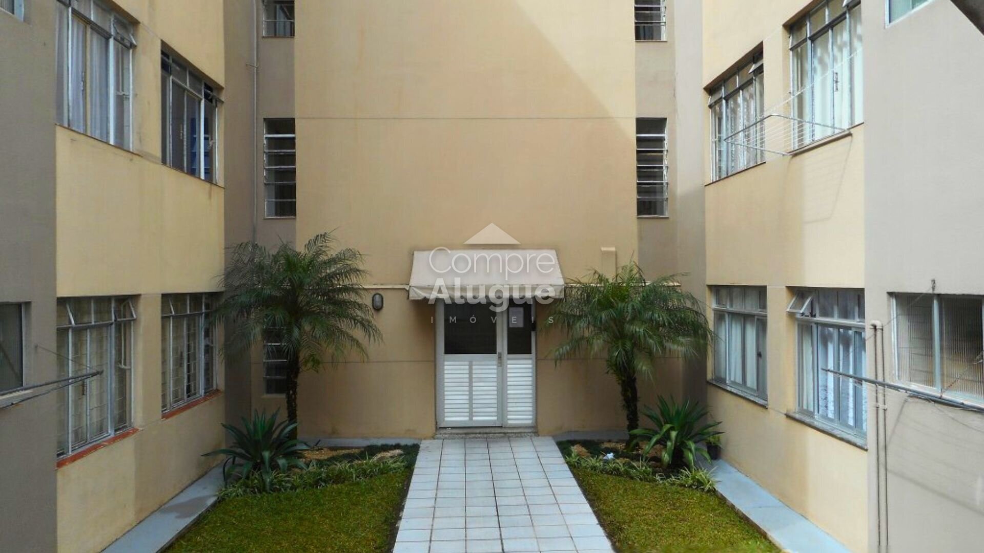 Apartamento à venda em Tingui, Curitiba — Portal Chave Fácil