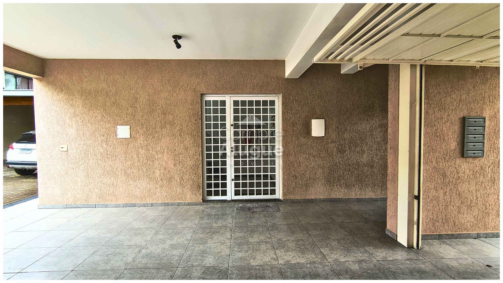 Apartamento para alugar em Bom Jesus, São José dos Pinhais — Casa ao Lado - A sua imobiliária em Curitiba