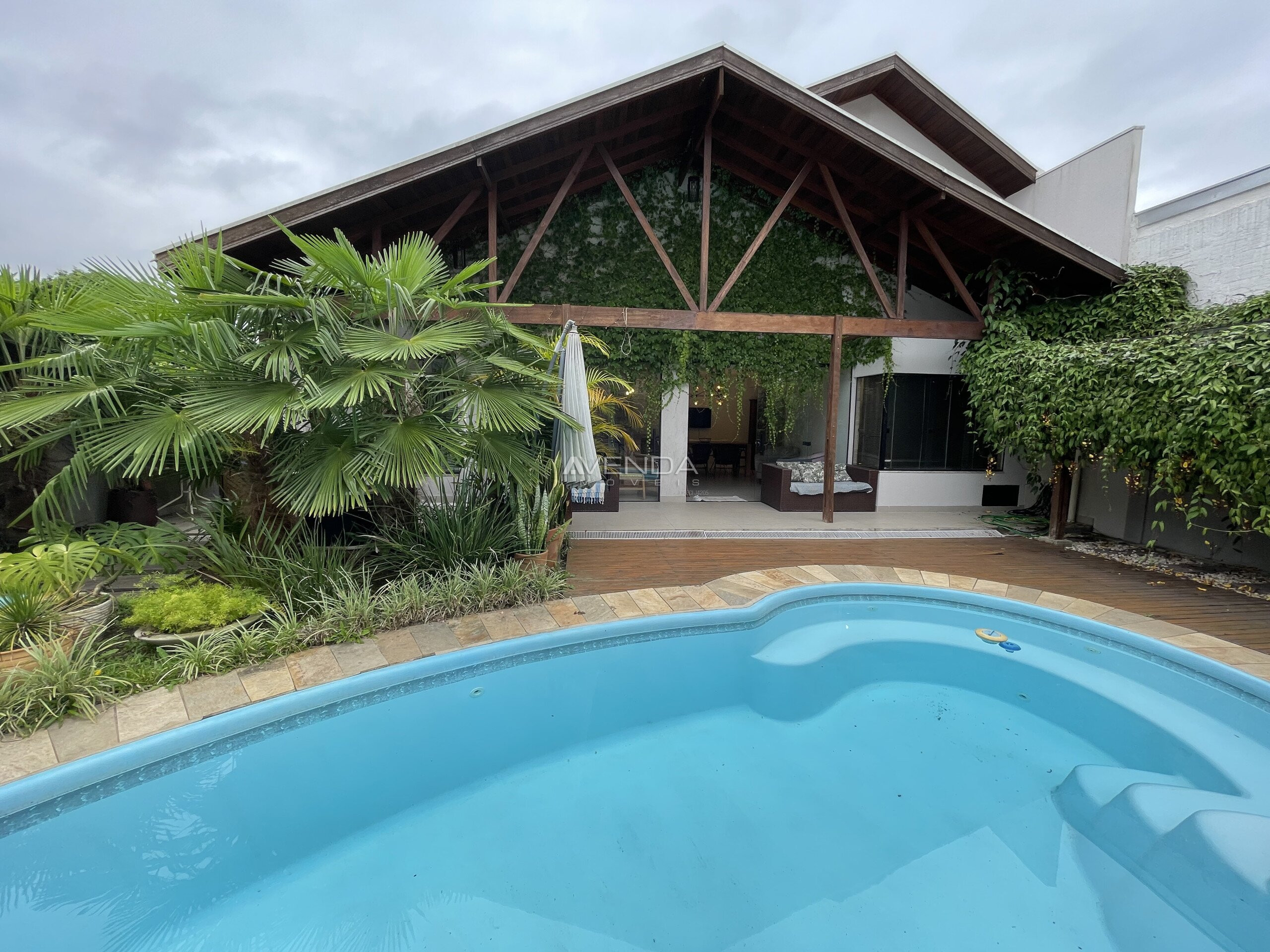 Casa, 3 quartos, 335 m² - Foto 40