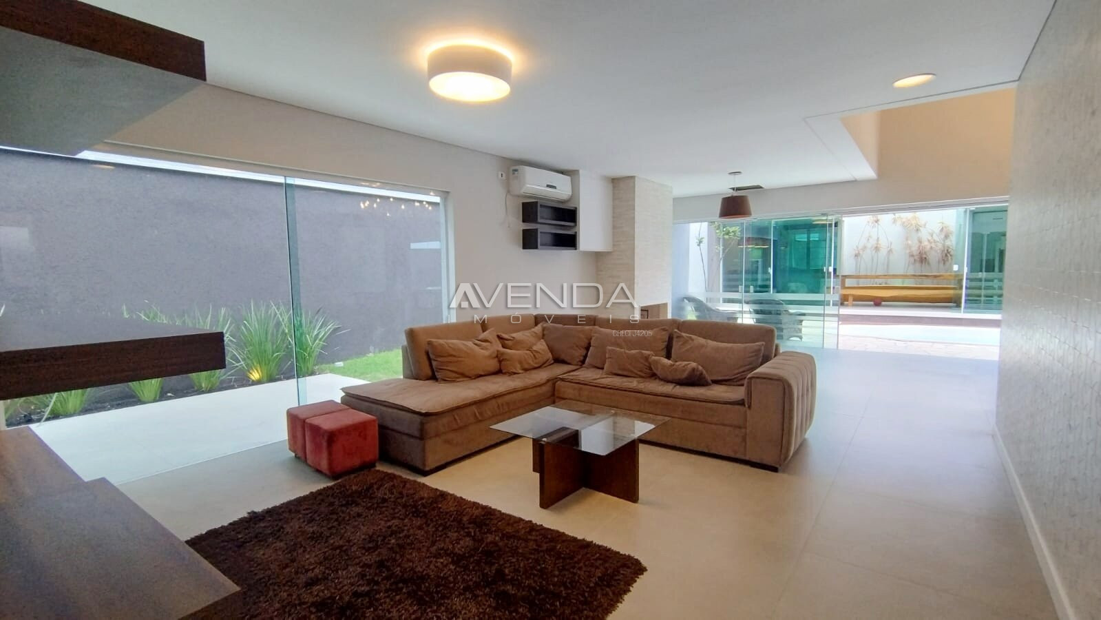 Casa, 3 quartos, 290 m² - Foto 2