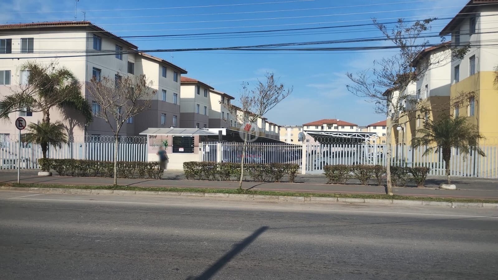Apartamento à venda em Sítio Cercado, Curitiba — Portal Chave Fácil