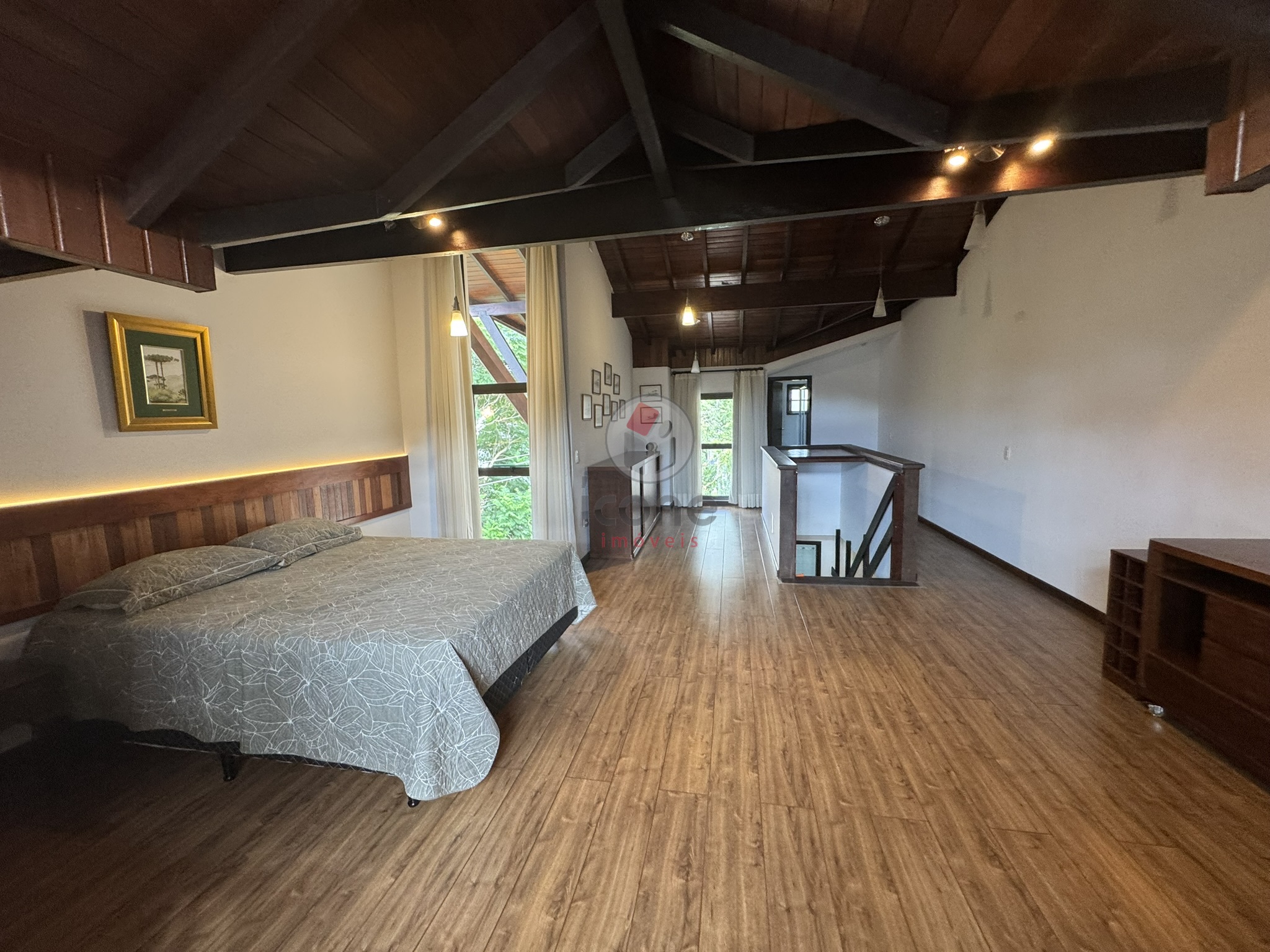 Casa para alugar em Água Verde, Curitiba — Construa Assessoria Imobiliária