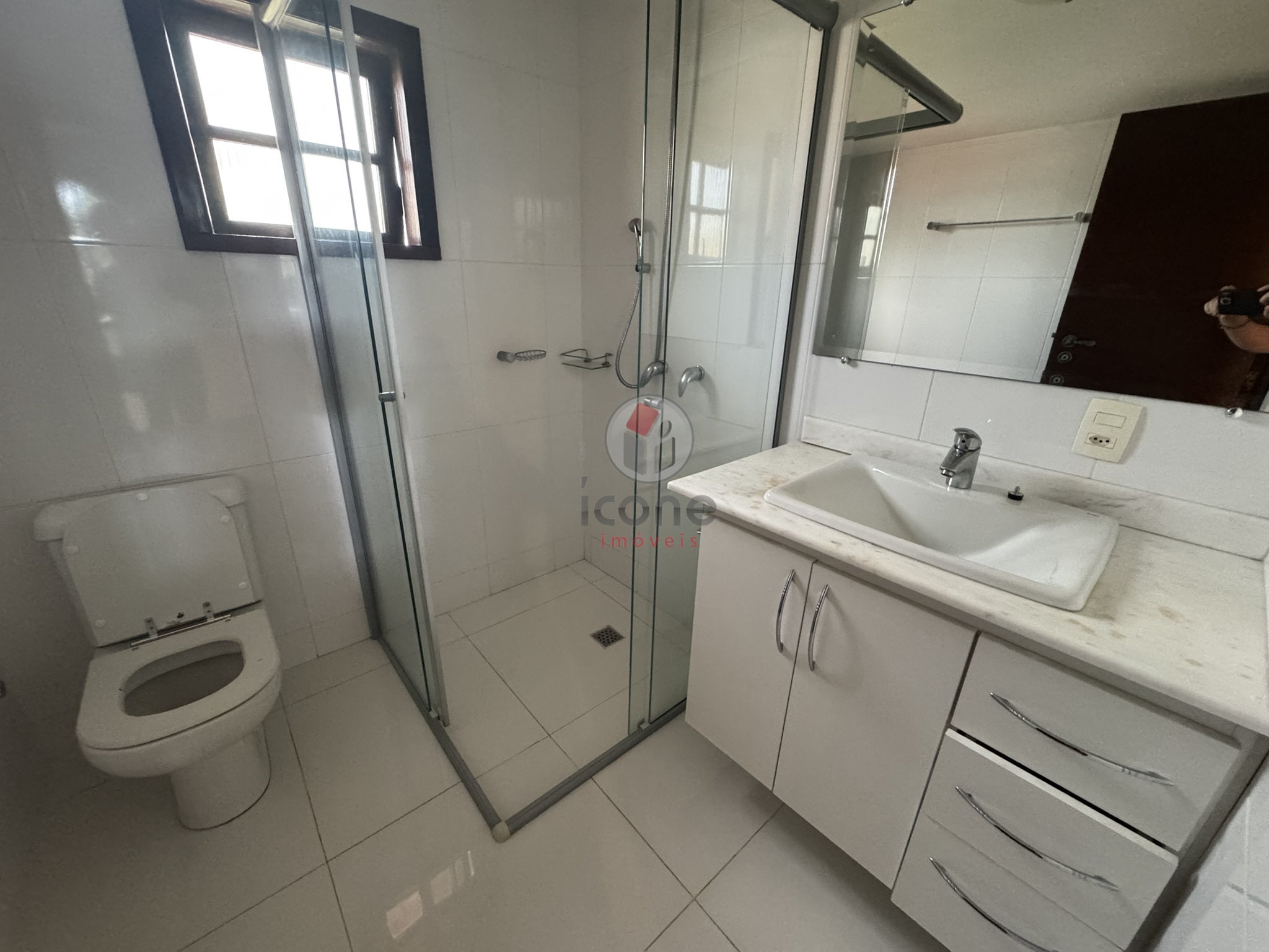Casa para alugar em Água Verde, Curitiba — Construa Assessoria Imobiliária
