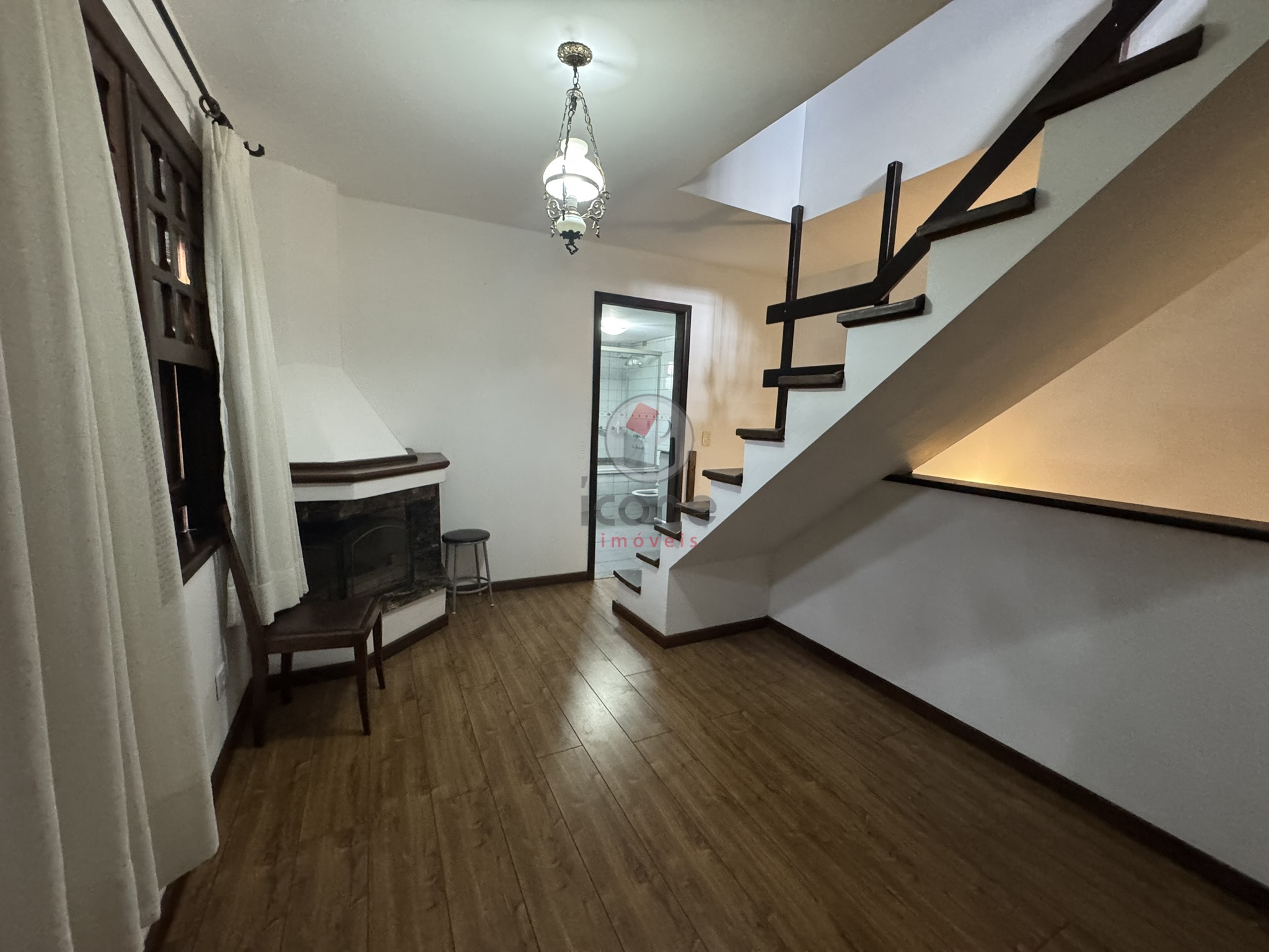 Casa para alugar em Água Verde, Curitiba — Construa Assessoria Imobiliária