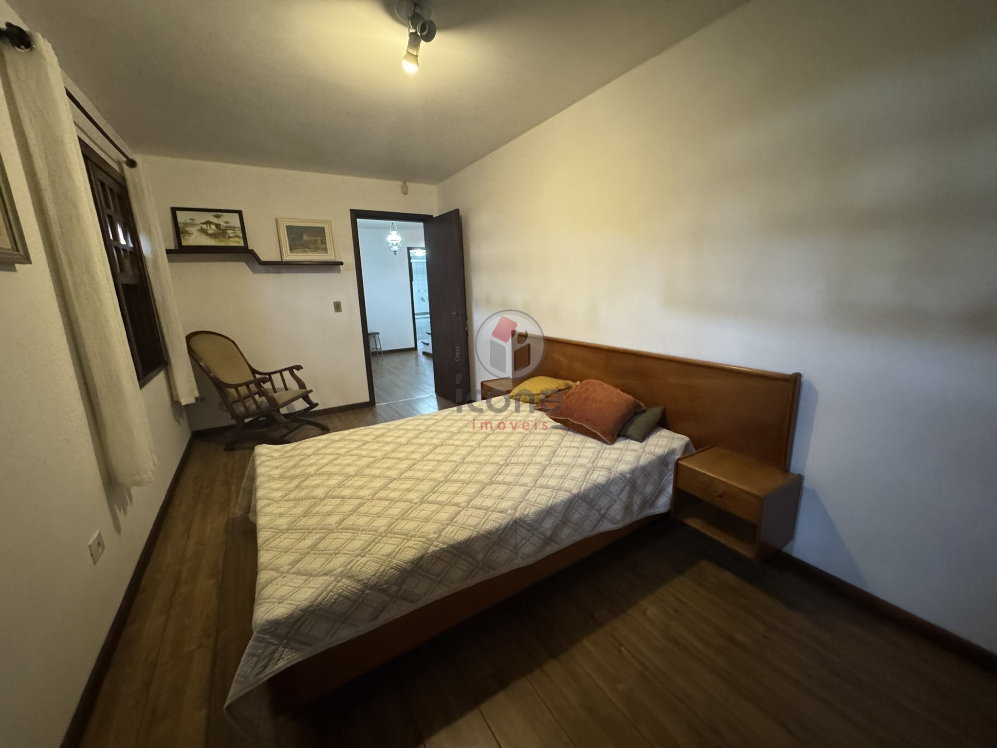 Casa para alugar em Água Verde, Curitiba — Construa Assessoria Imobiliária
