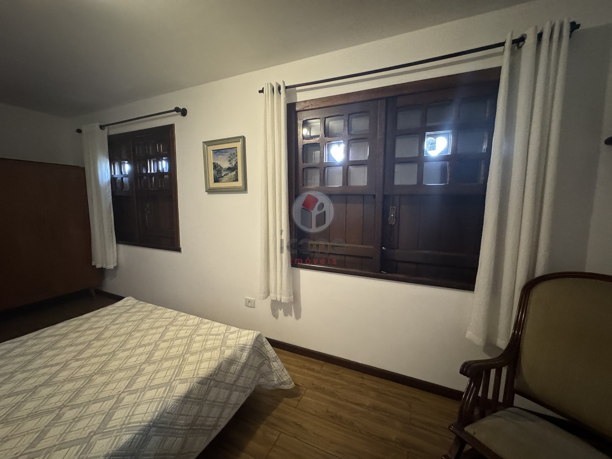 Casa para alugar em Água Verde, Curitiba — Construa Assessoria Imobiliária