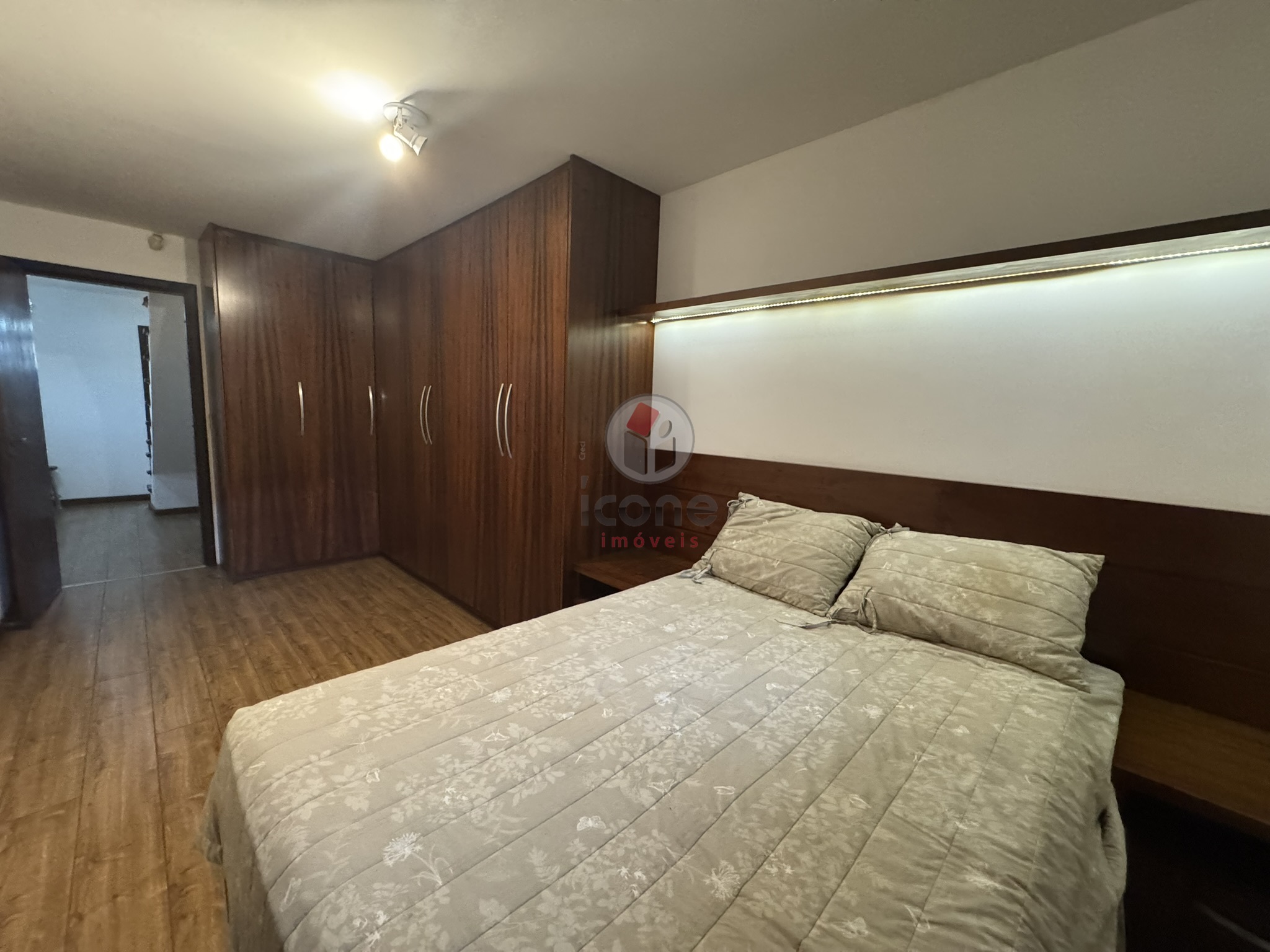 Casa para alugar em Água Verde, Curitiba — Construa Assessoria Imobiliária