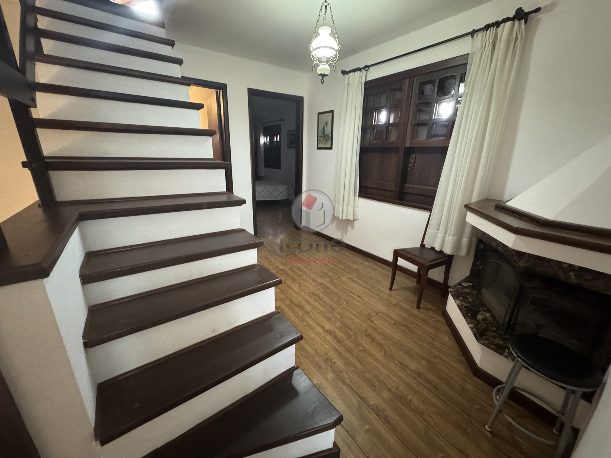 Casa para alugar em Água Verde, Curitiba — Construa Assessoria Imobiliária