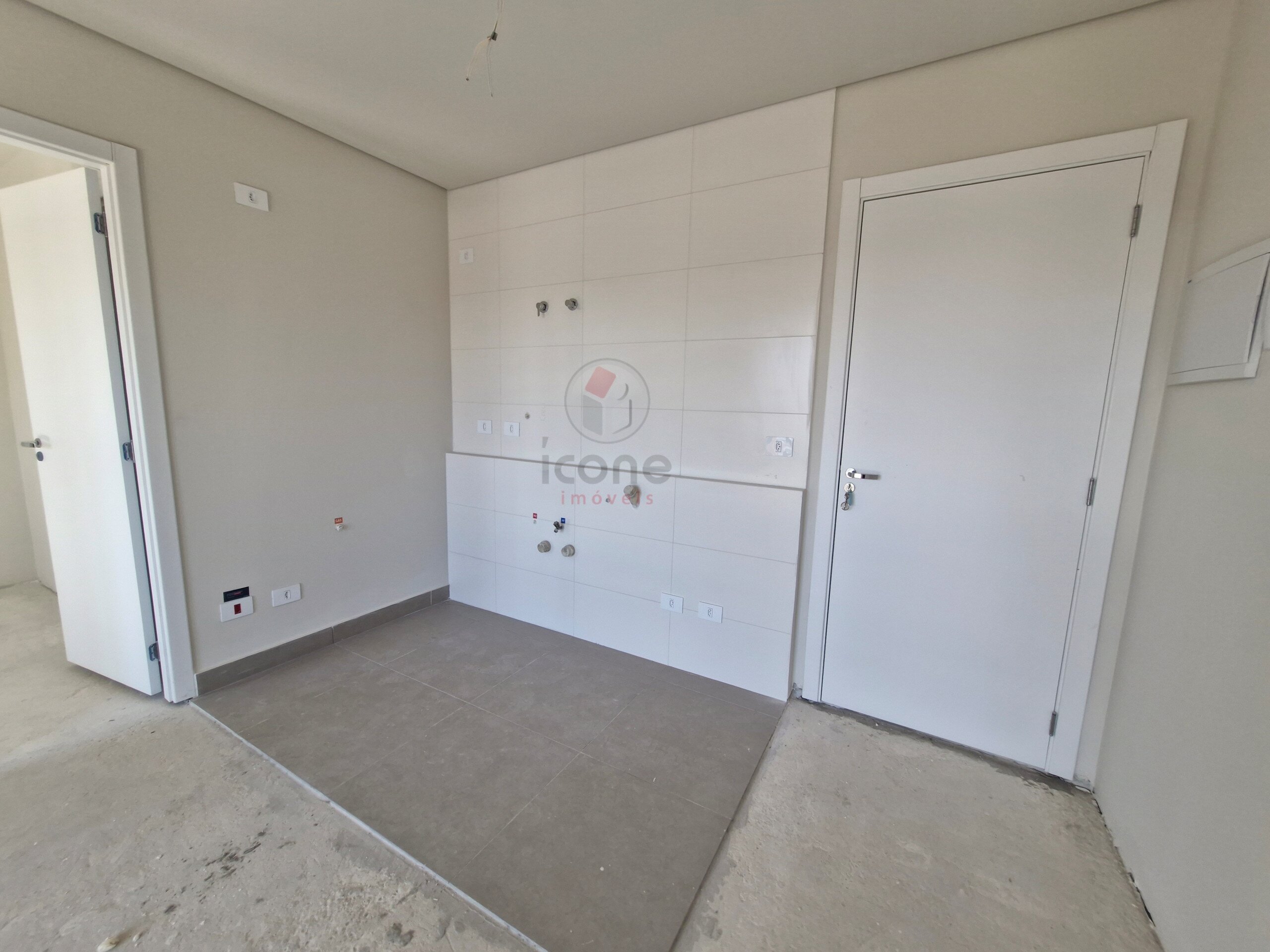 Apartamento à venda e para alugar em Portão, Curitiba — Imóveis em Curitiba - Jamaica Imóveis