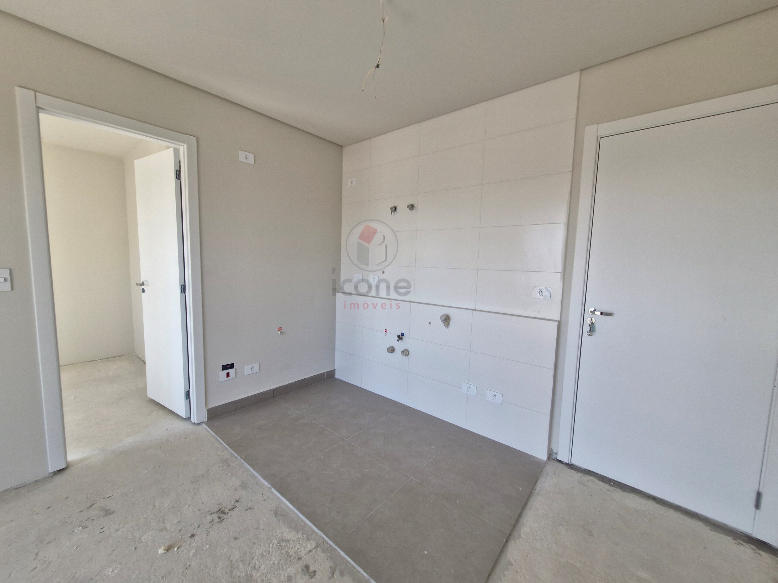 Apartamento à venda e para alugar em Portão, Curitiba — Imóveis em Curitiba - Jamaica Imóveis