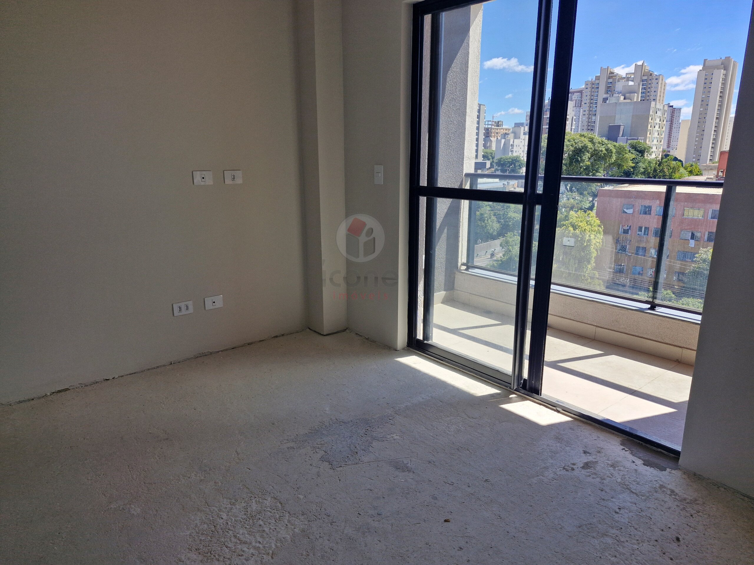 Apartamento à venda e para alugar em Portão, Curitiba — Imóveis em Curitiba - Jamaica Imóveis