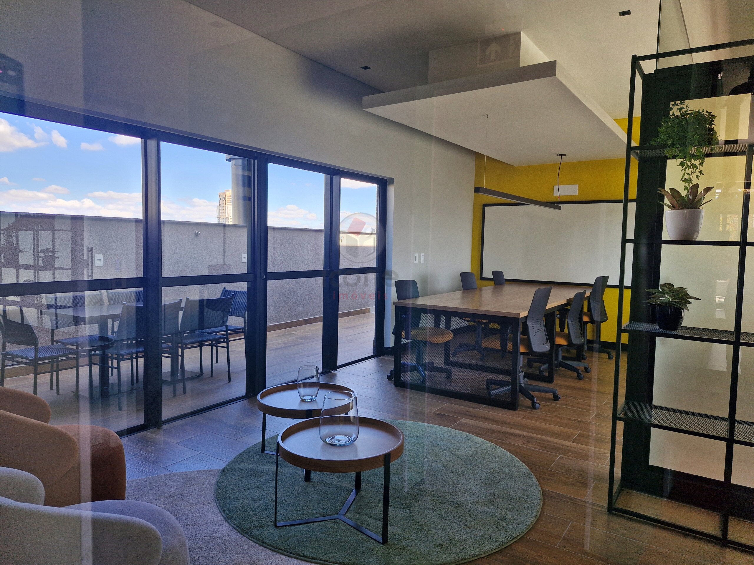 Apartamento à venda e para alugar em Portão, Curitiba — Imóveis em Curitiba - Jamaica Imóveis