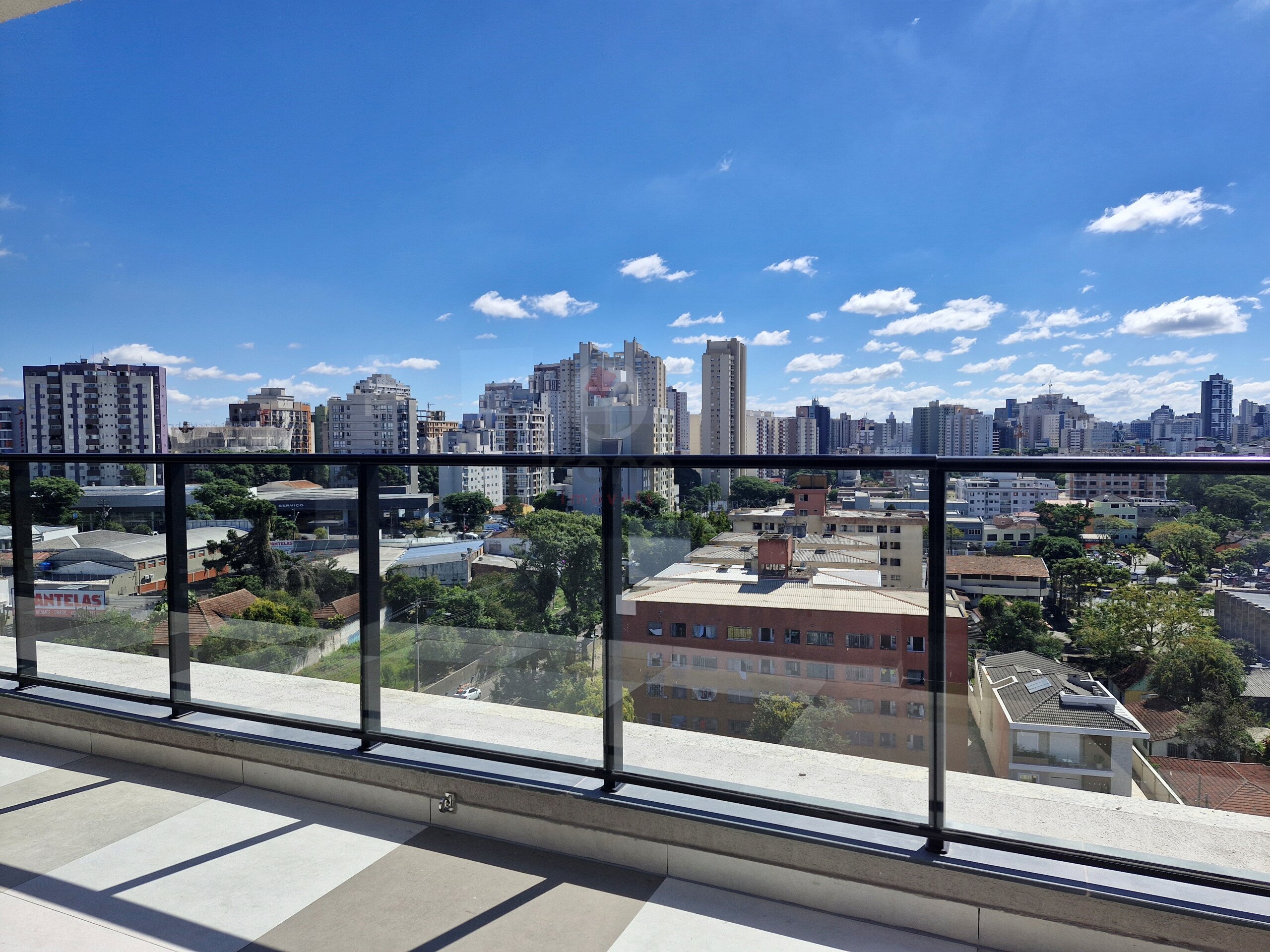 Apartamento à venda e para alugar em Portão, Curitiba — Imóveis em Curitiba - Jamaica Imóveis
