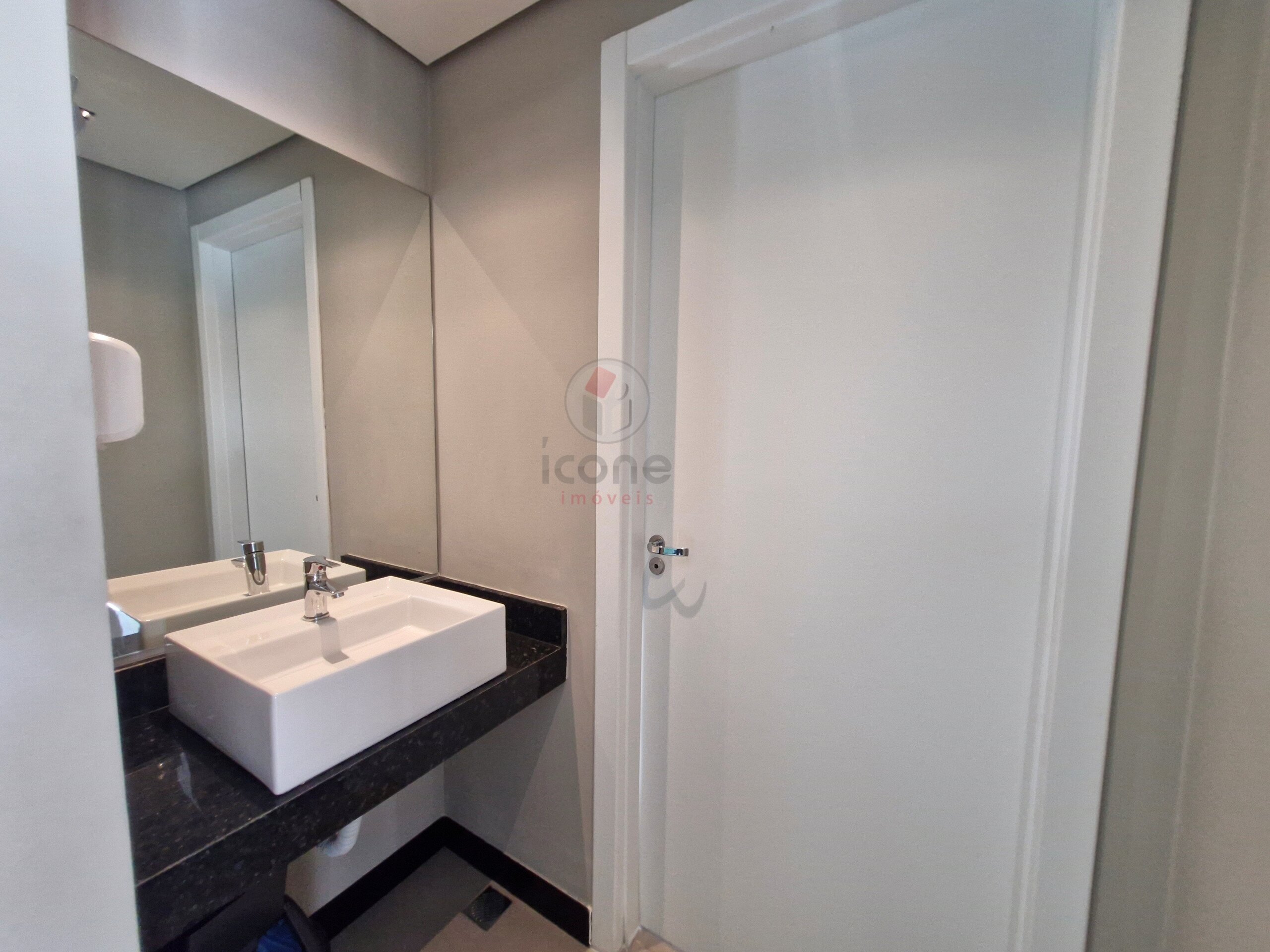 Apartamento à venda e para alugar em Portão, Curitiba — Imóveis em Curitiba - Jamaica Imóveis