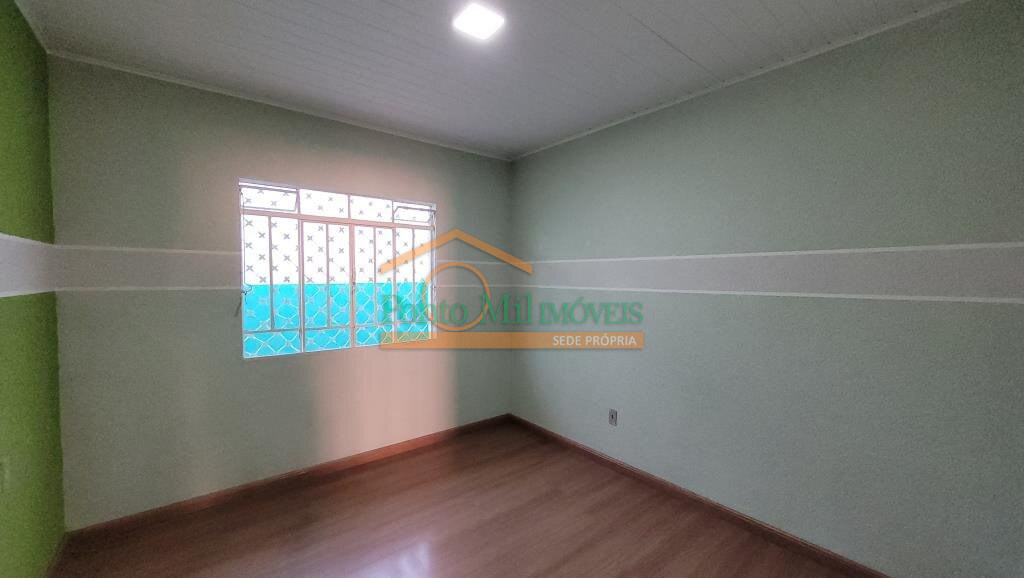 Casa para alugar em Vista Alegre, Curitiba — Imobiliária Razão