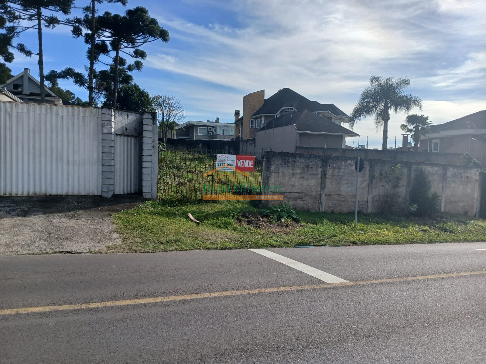 Terreno/Área à venda em Cascatinha, Curitiba — Portal Chave Fácil