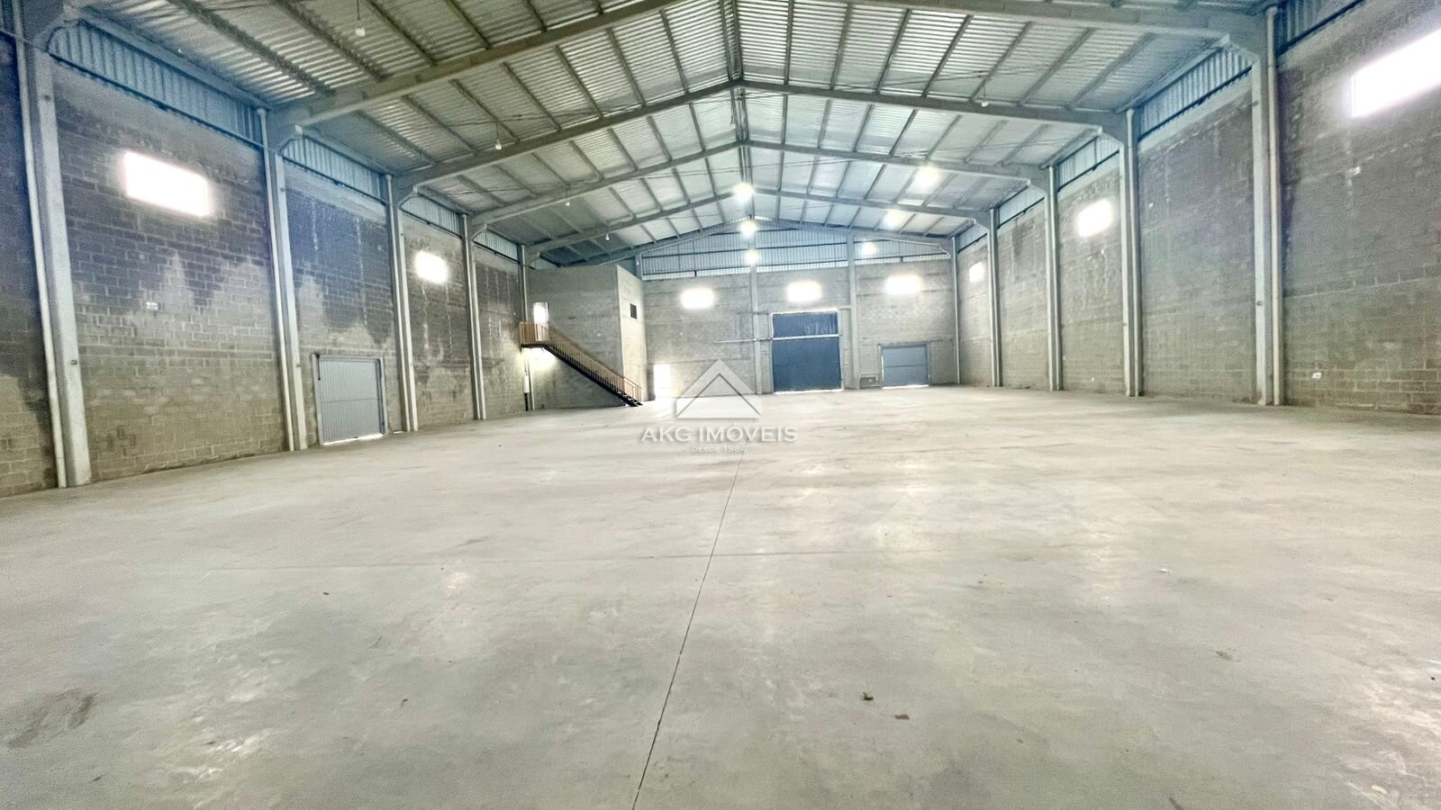 Barracão/Galpão para alugar em Eucaliptos, Fazenda Rio Grande — Portal Chave Fácil