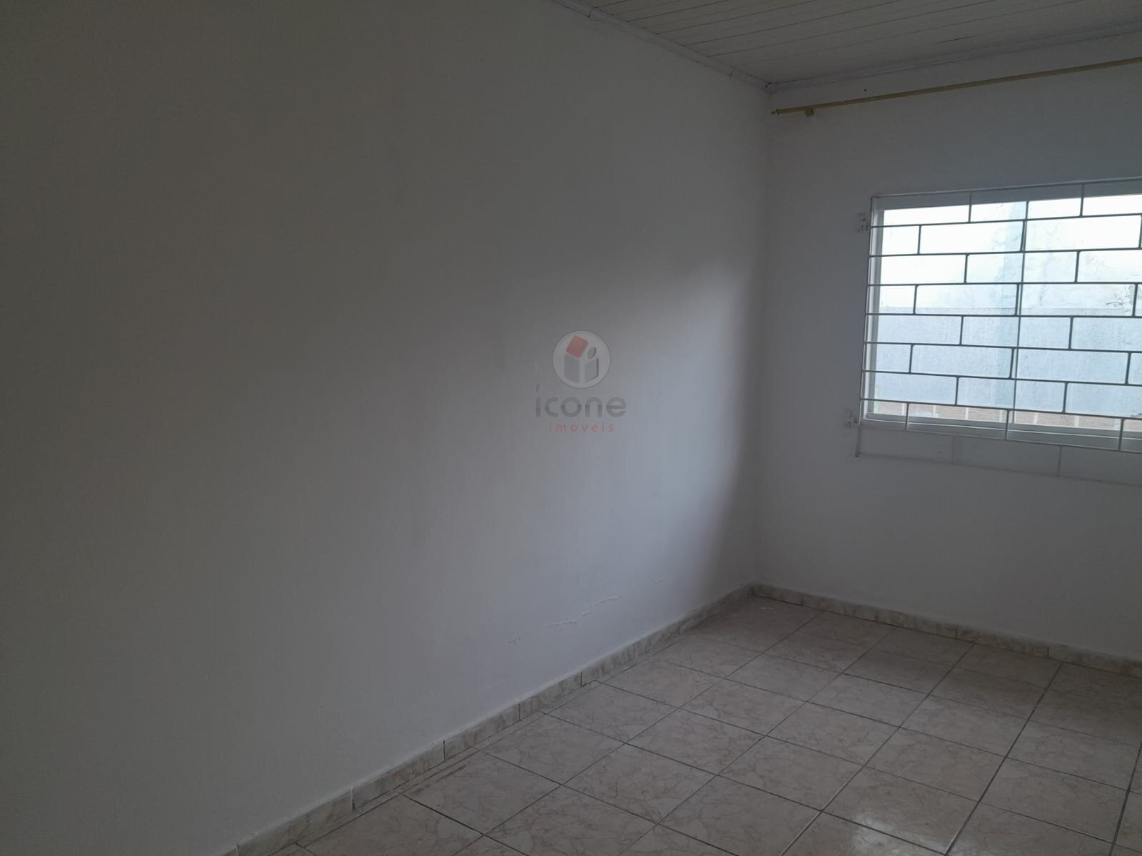 Casa para alugar em Cidade Industrial, Curitiba — Portal Chave Fácil