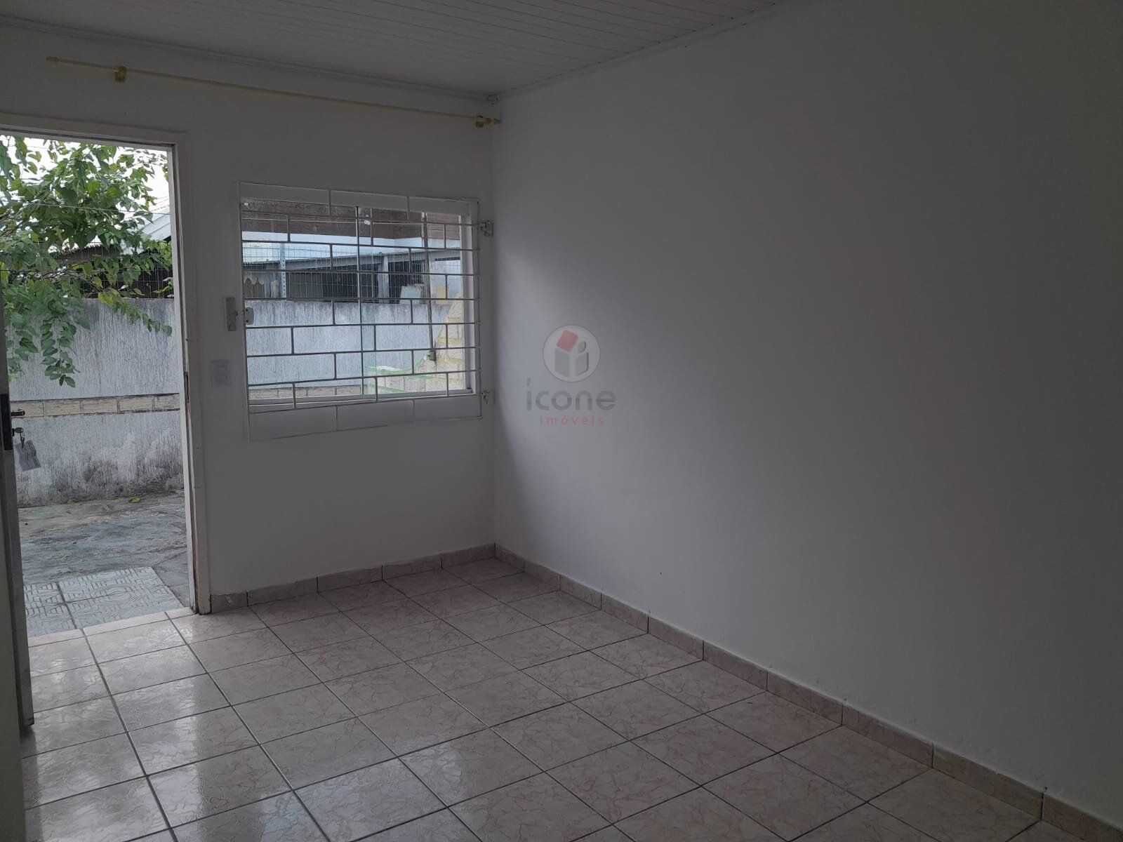 Casa para alugar em Cidade Industrial, Curitiba — Portal Chave Fácil