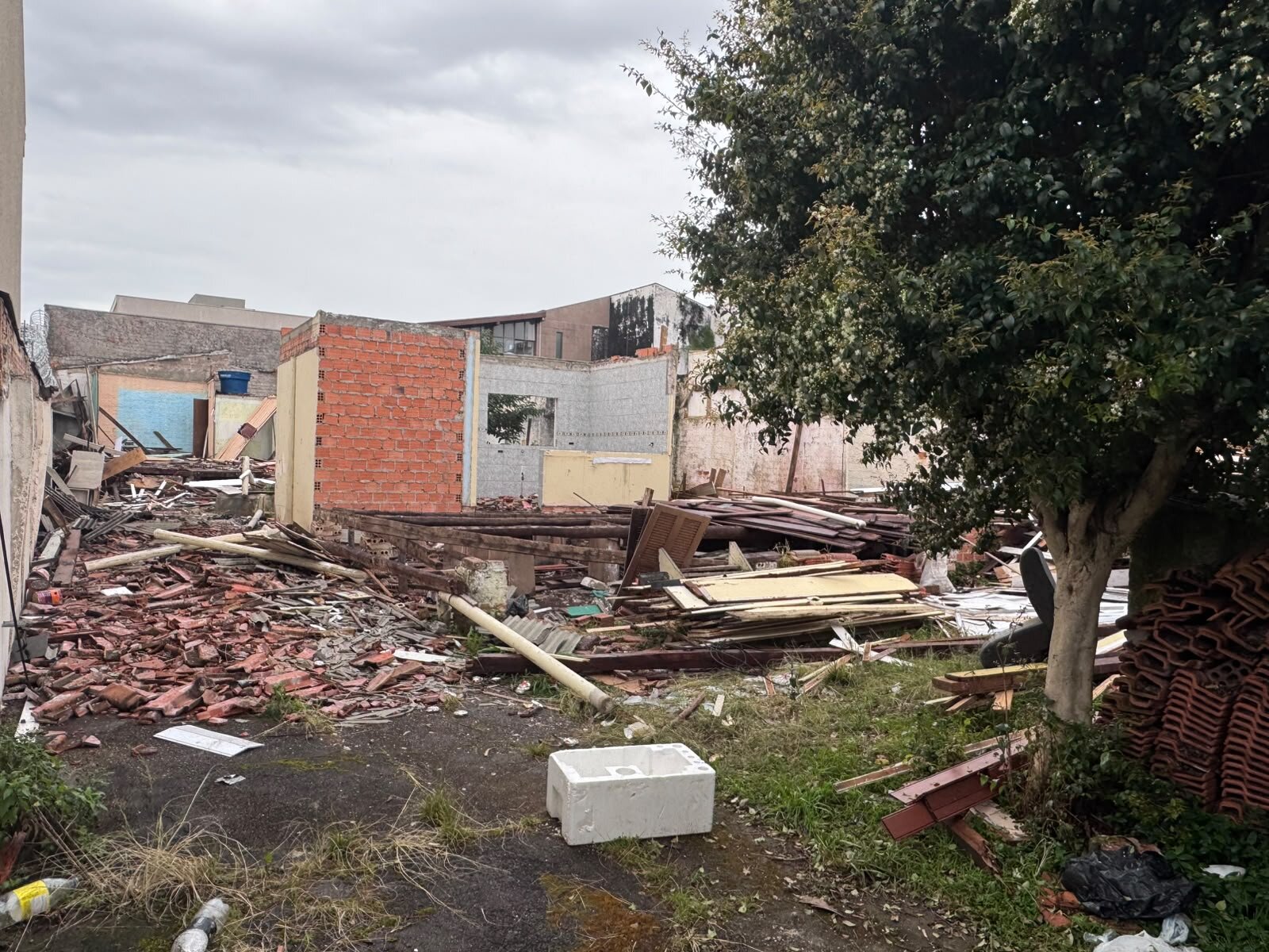 Terreno à venda em Portão, Curitiba — Portal Chave Fácil