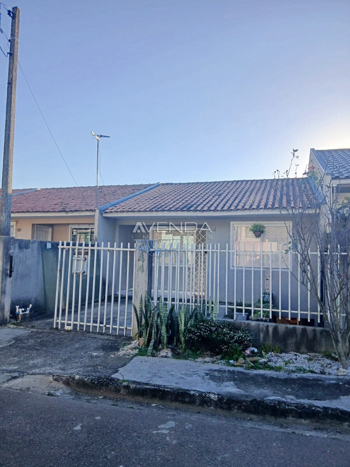 Casa, 2 quartos, 49 m² - Foto 1