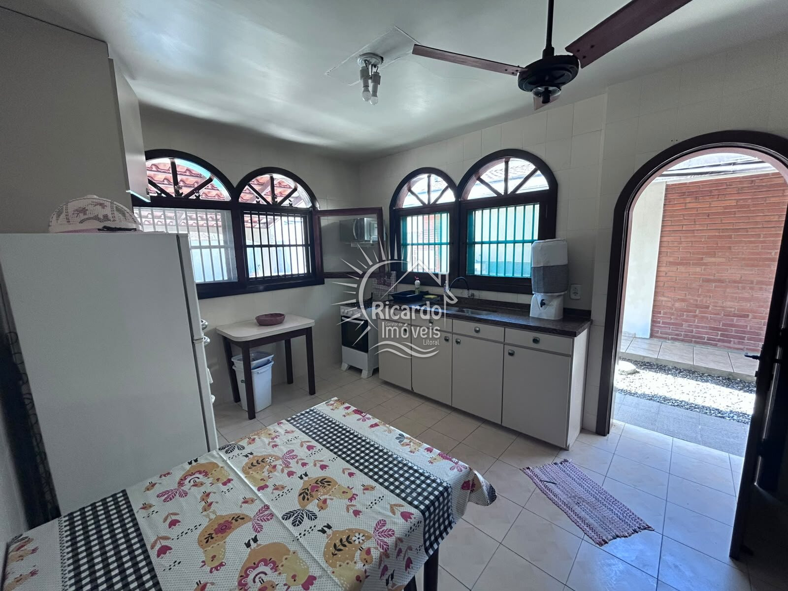 Casa, 4 quartos, 245 m² - Foto 16