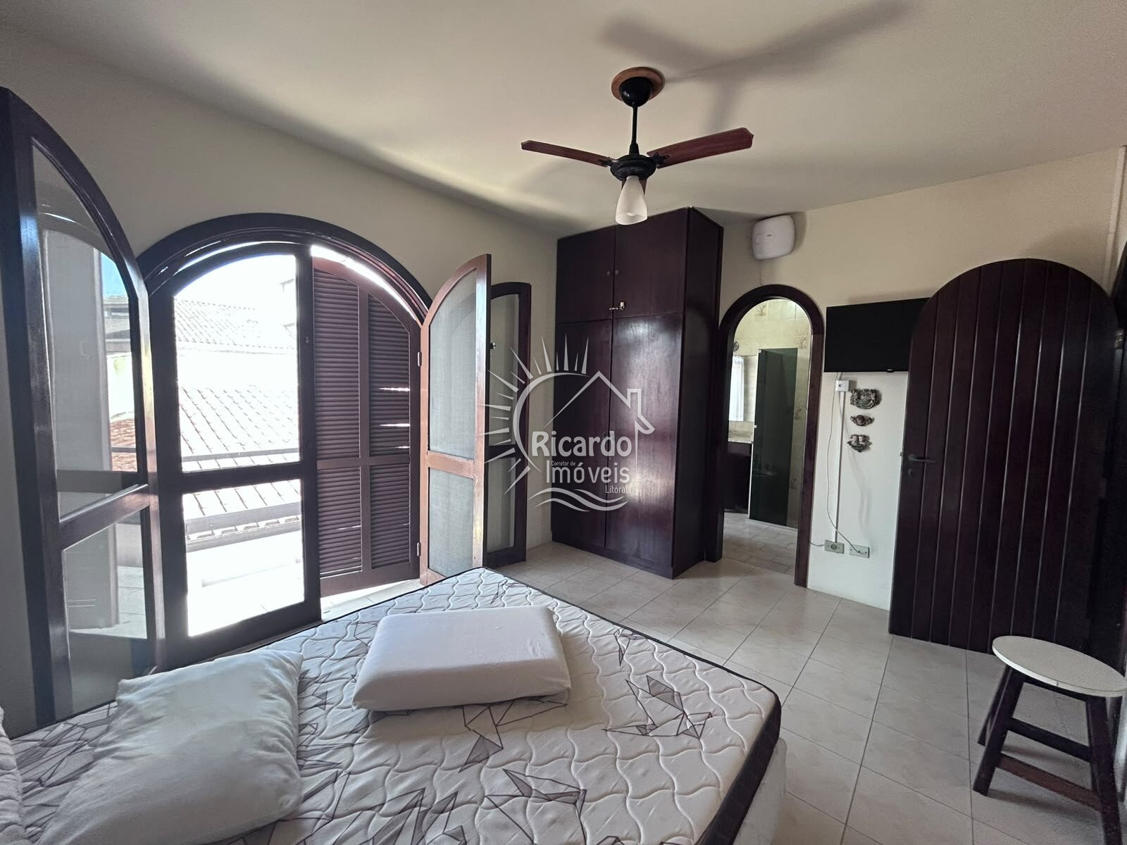 Casa, 4 quartos, 245 m² - Foto 22