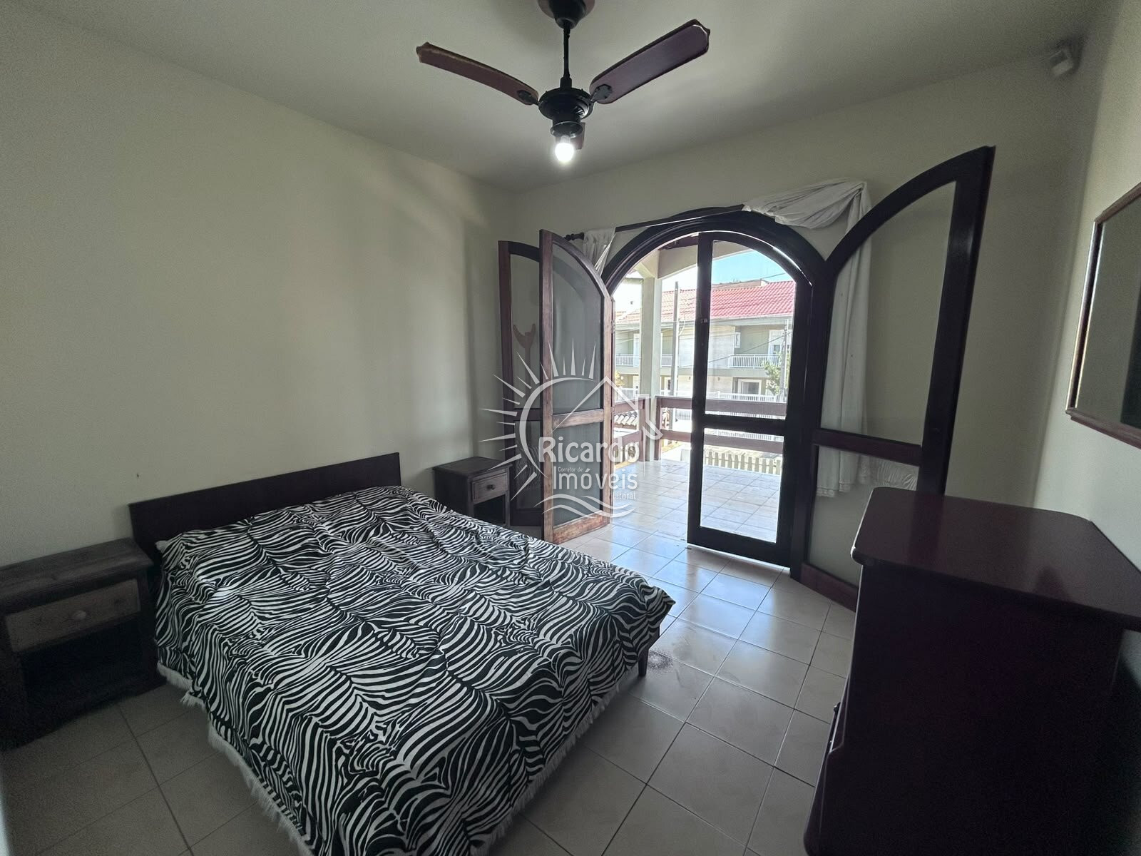 Casa, 4 quartos, 245 m² - Foto 27