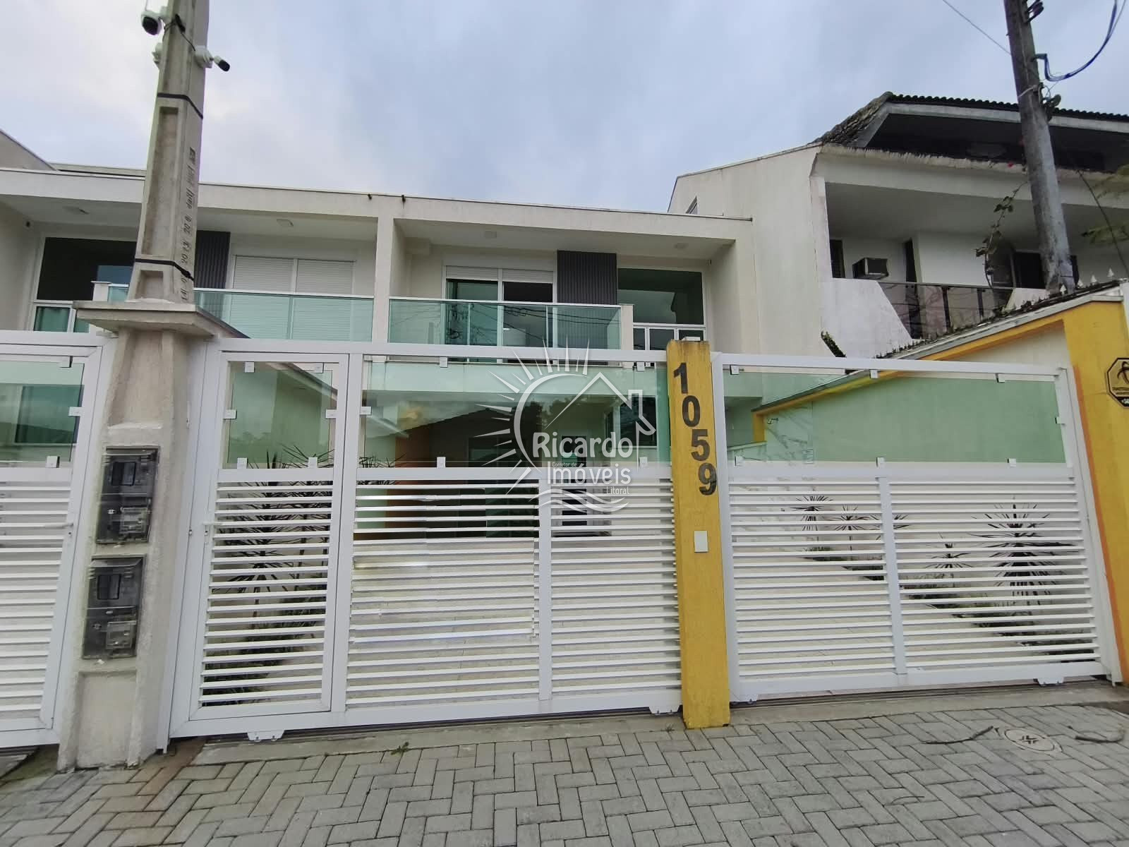 Casa, 3 quartos, 159 m² - Foto 1