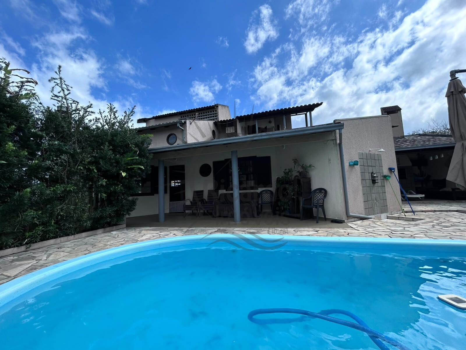 Casa, 3 quartos, 225 m² - Foto 1