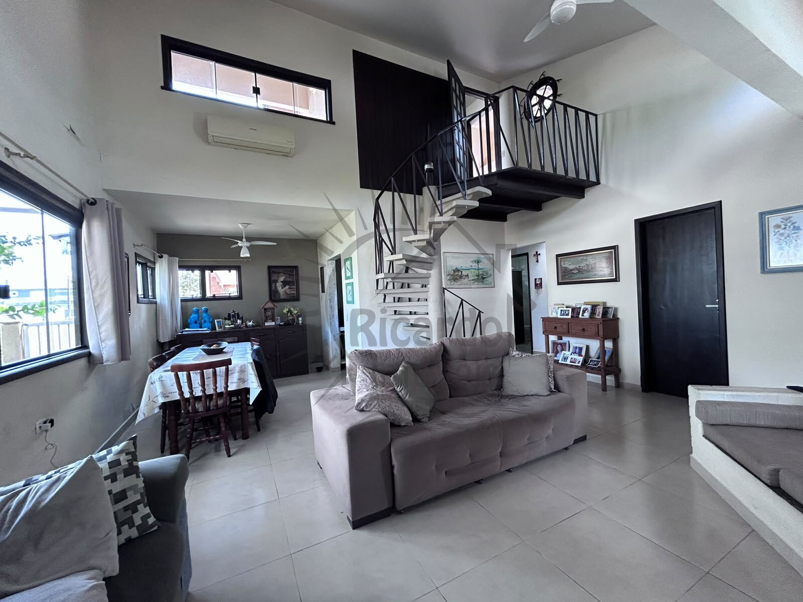 Casa, 3 quartos, 225 m² - Foto 16