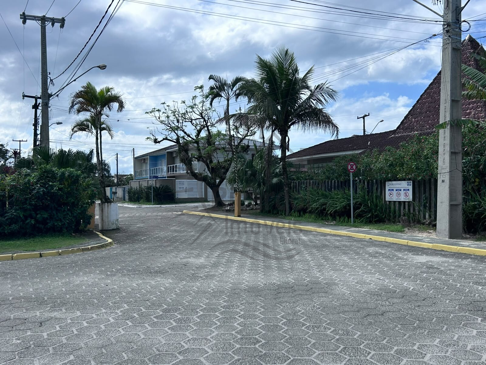 Casa, 3 quartos, 225 m² - Foto 46