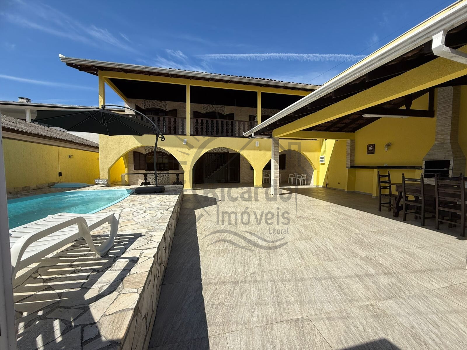 Casa, 5 quartos, 286 m² - Foto 2