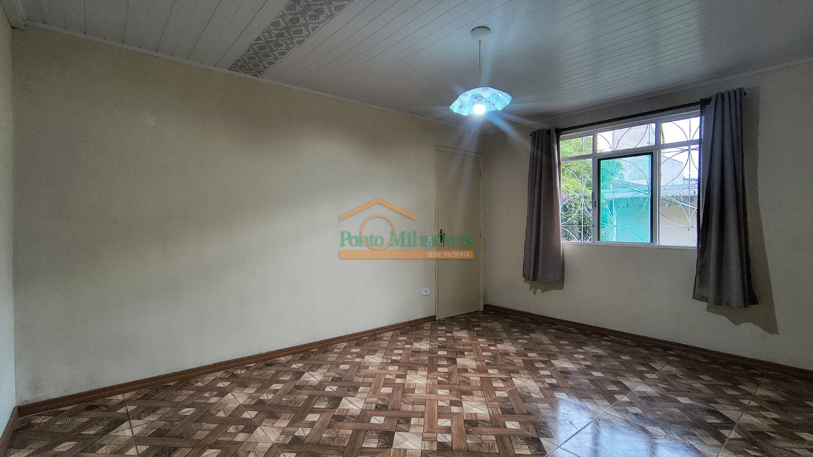 Casa comercial para alugar em Santa Felicidade, Curitiba — Portal Chave Fácil
