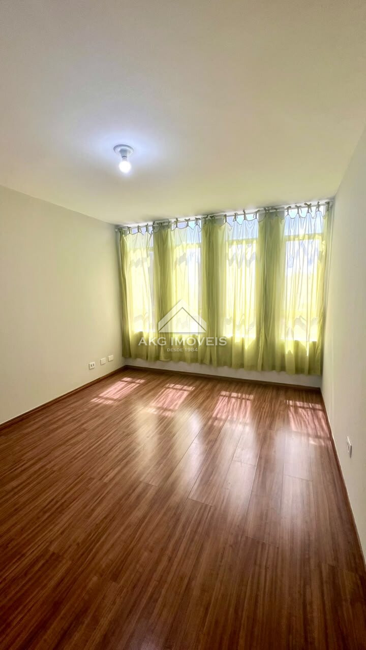 Apartamento para alugar em Centro, Curitiba — Portal Chave Fácil