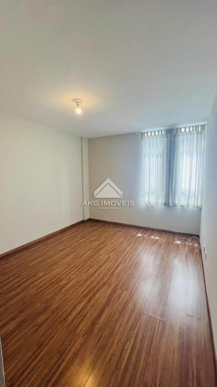 Apartamento para alugar em Centro, Curitiba — Portal Chave Fácil