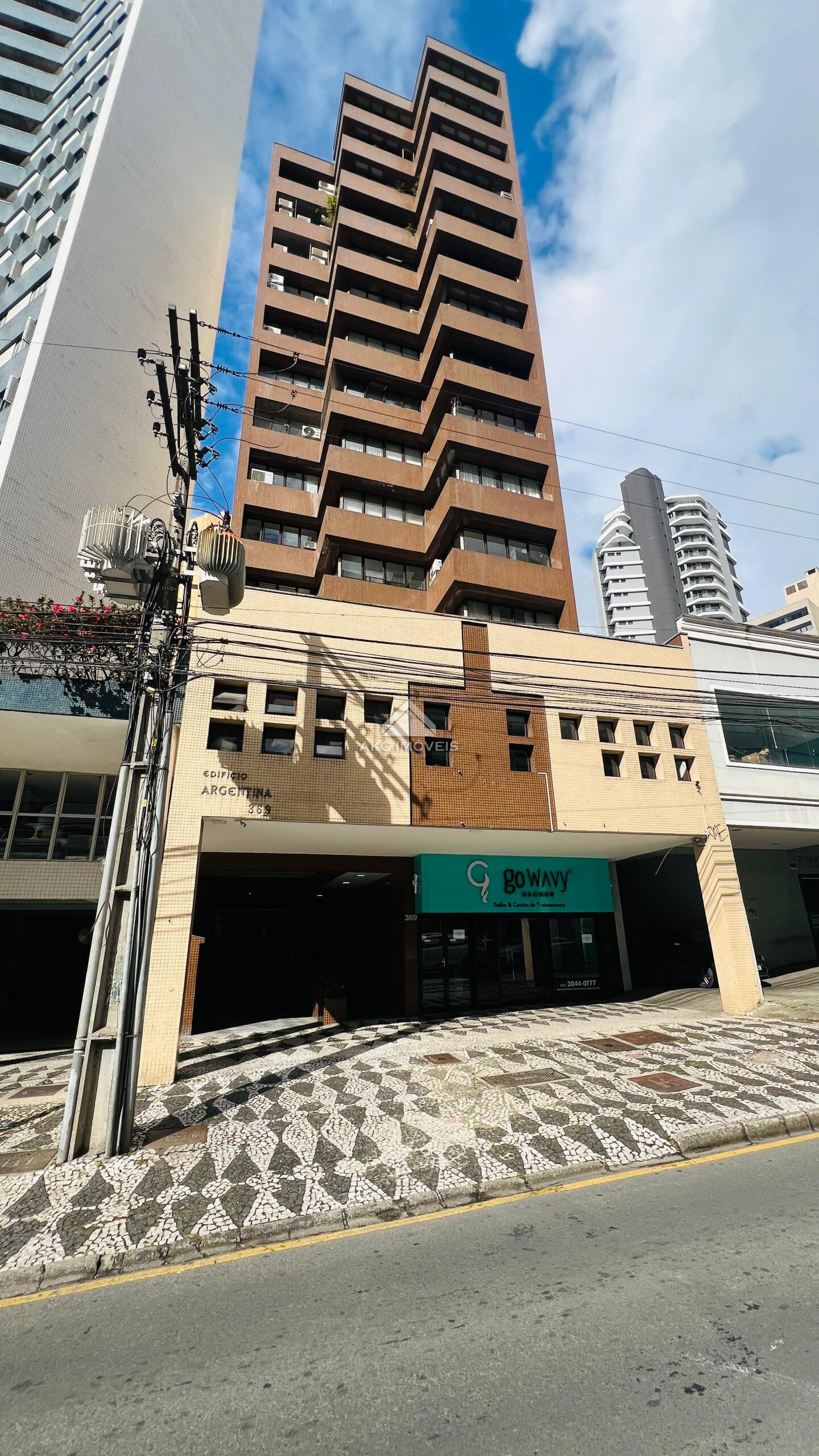 Ponto Comercial/Loja à venda em Água Verde, Curitiba — Portal Chave Fácil