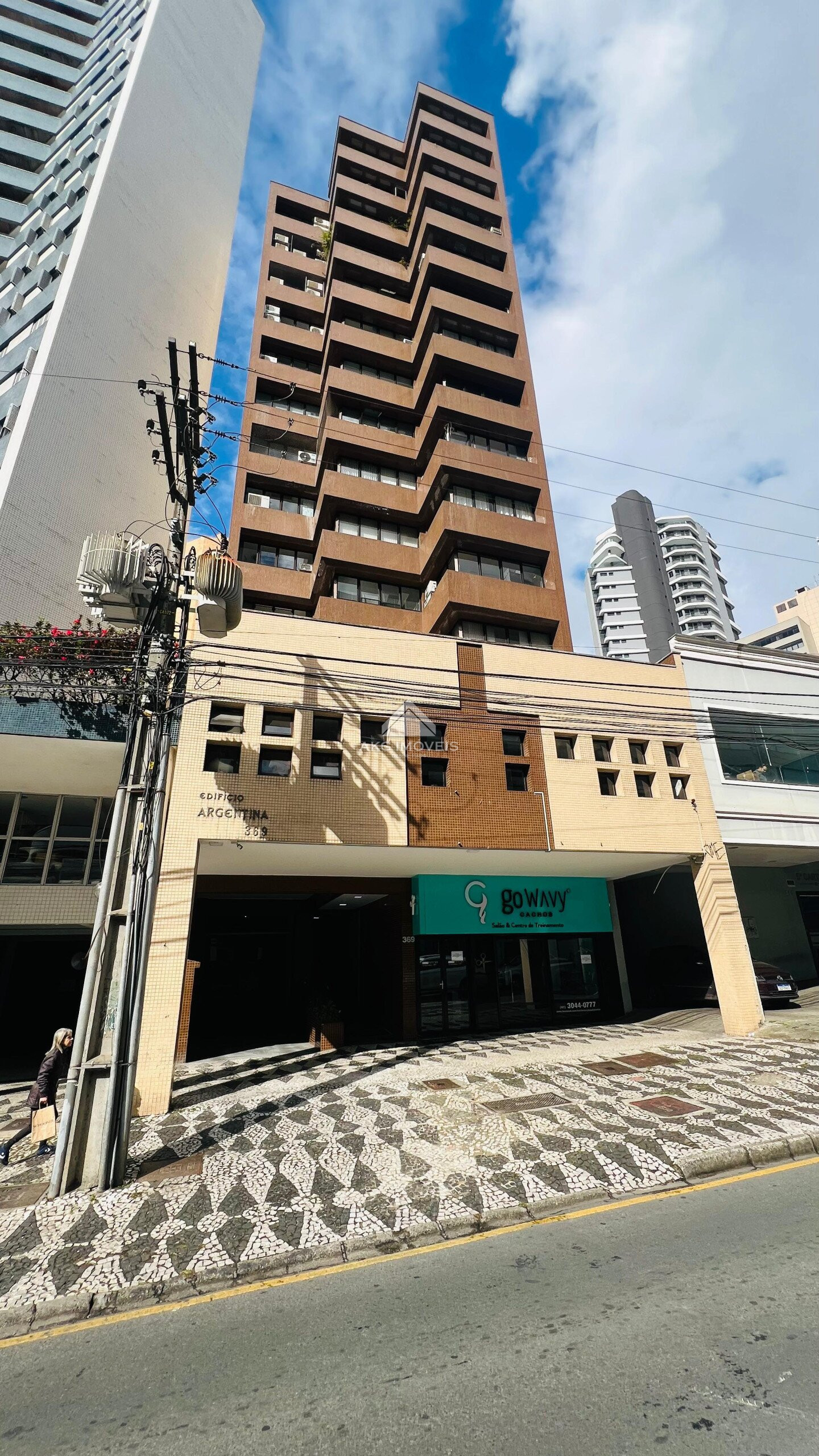 Ponto Comercial/Loja à venda em Água Verde, Curitiba — Portal Chave Fácil