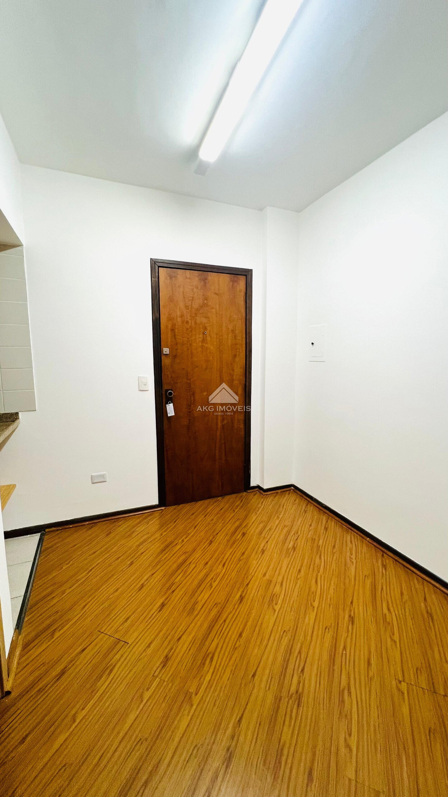 Ponto Comercial/Loja à venda em Água Verde, Curitiba — Portal Chave Fácil