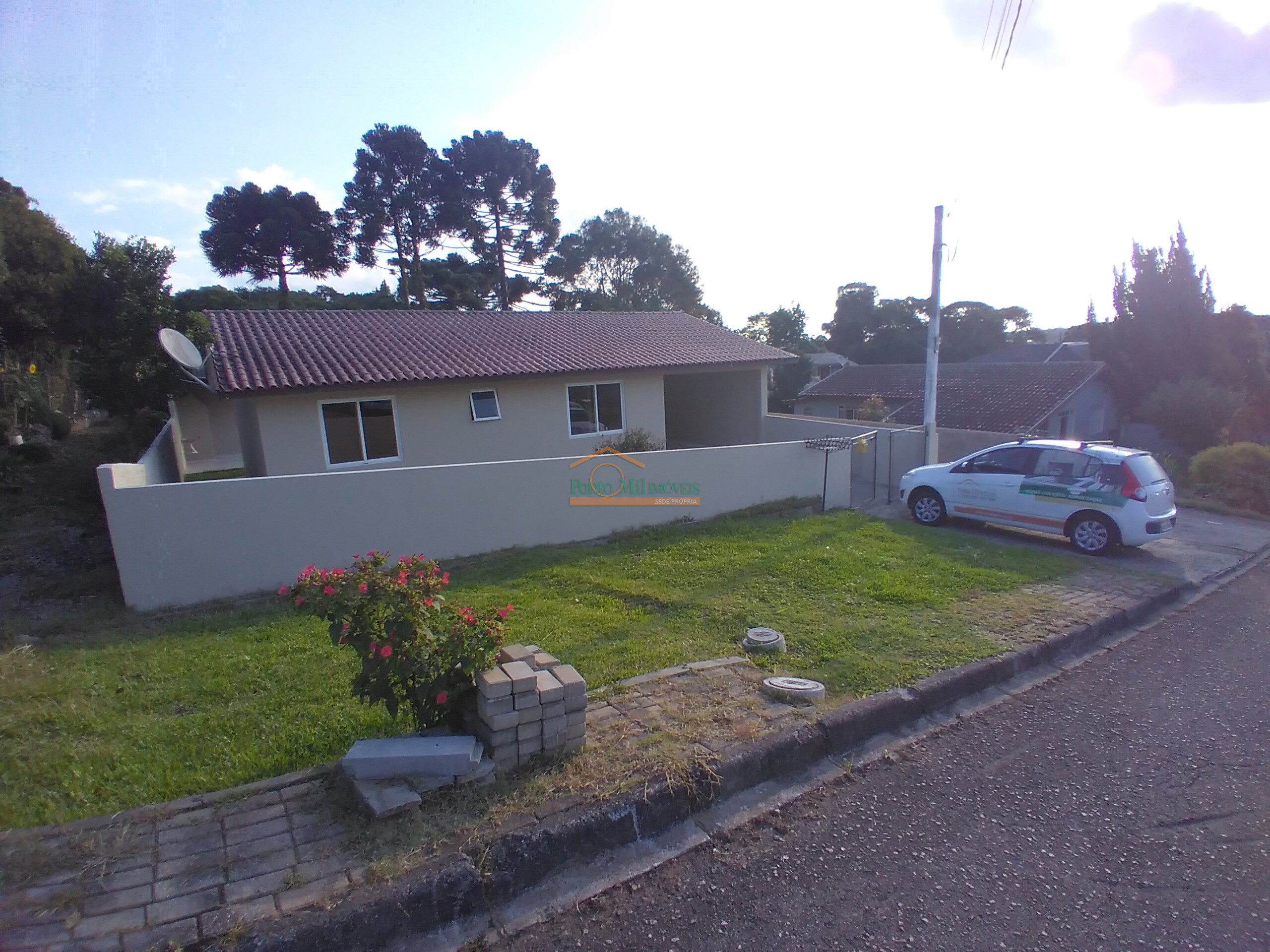 Casa para alugar em Curitiba — Portal Chave Fácil