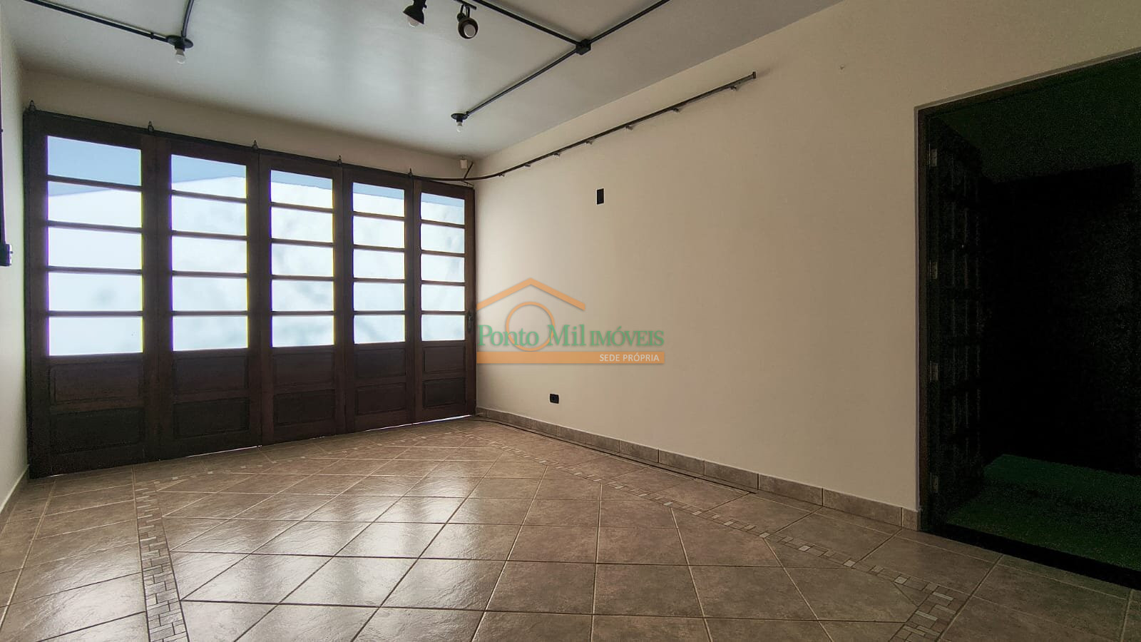 Casa para alugar em São Braz, Curitiba — Portal Chave Fácil
