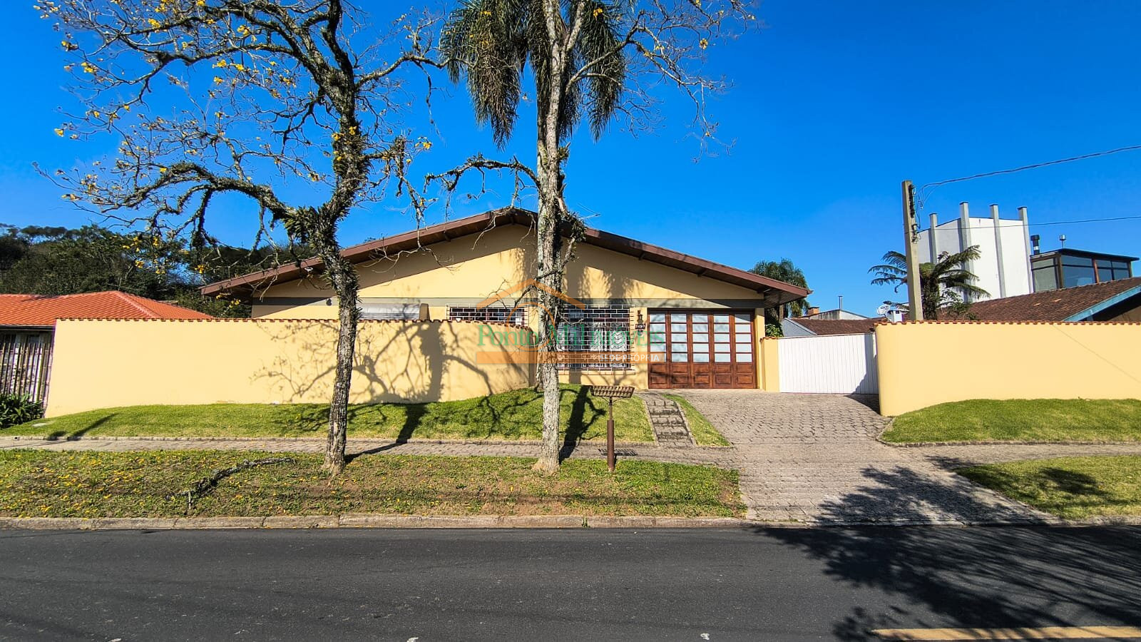 Casa para alugar em São Braz, Curitiba — Portal Chave Fácil