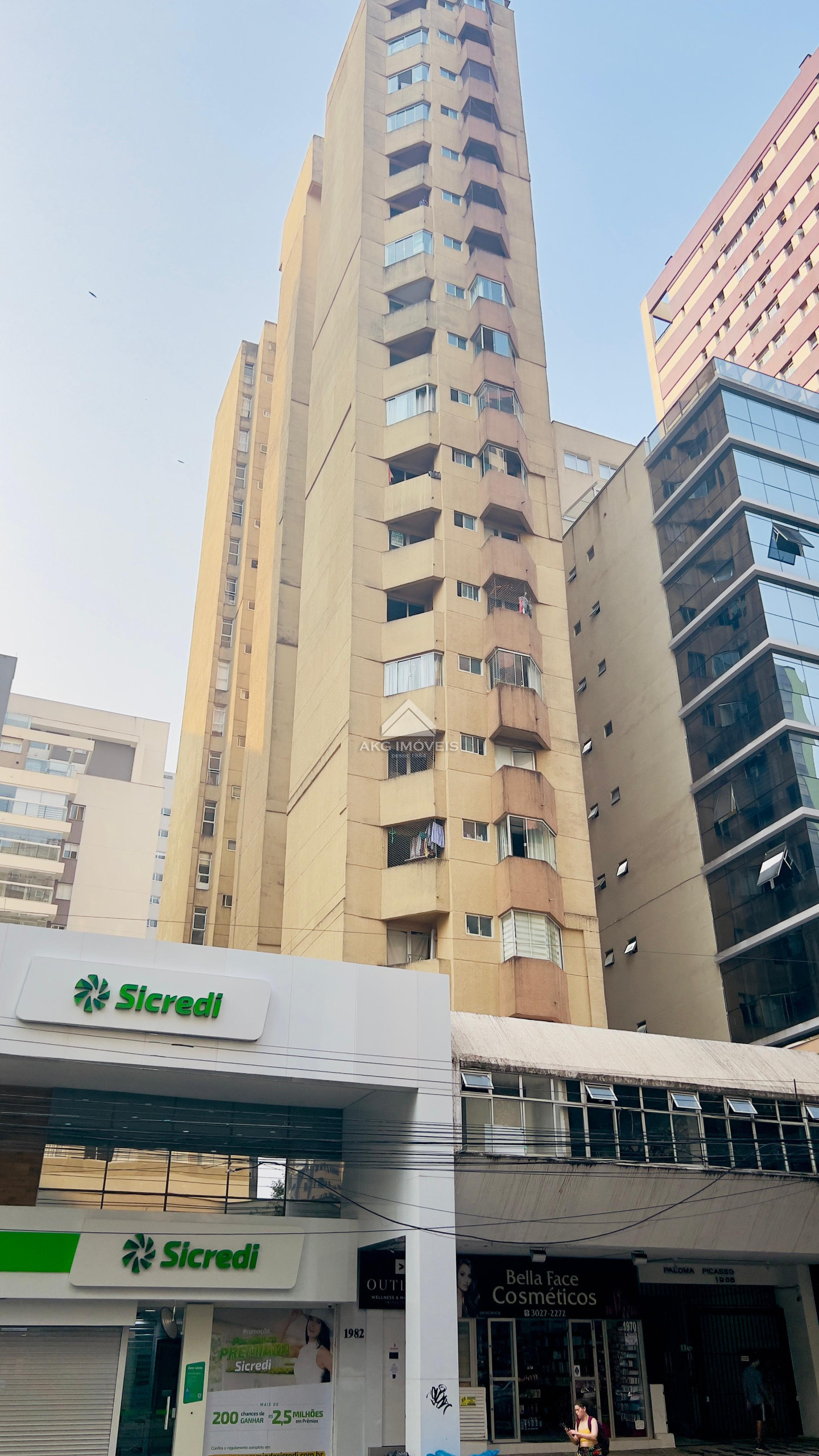 Apartamento para alugar em Champagnat, Curitiba — Galvão Vendas - Imóveis a venda em Curitiba