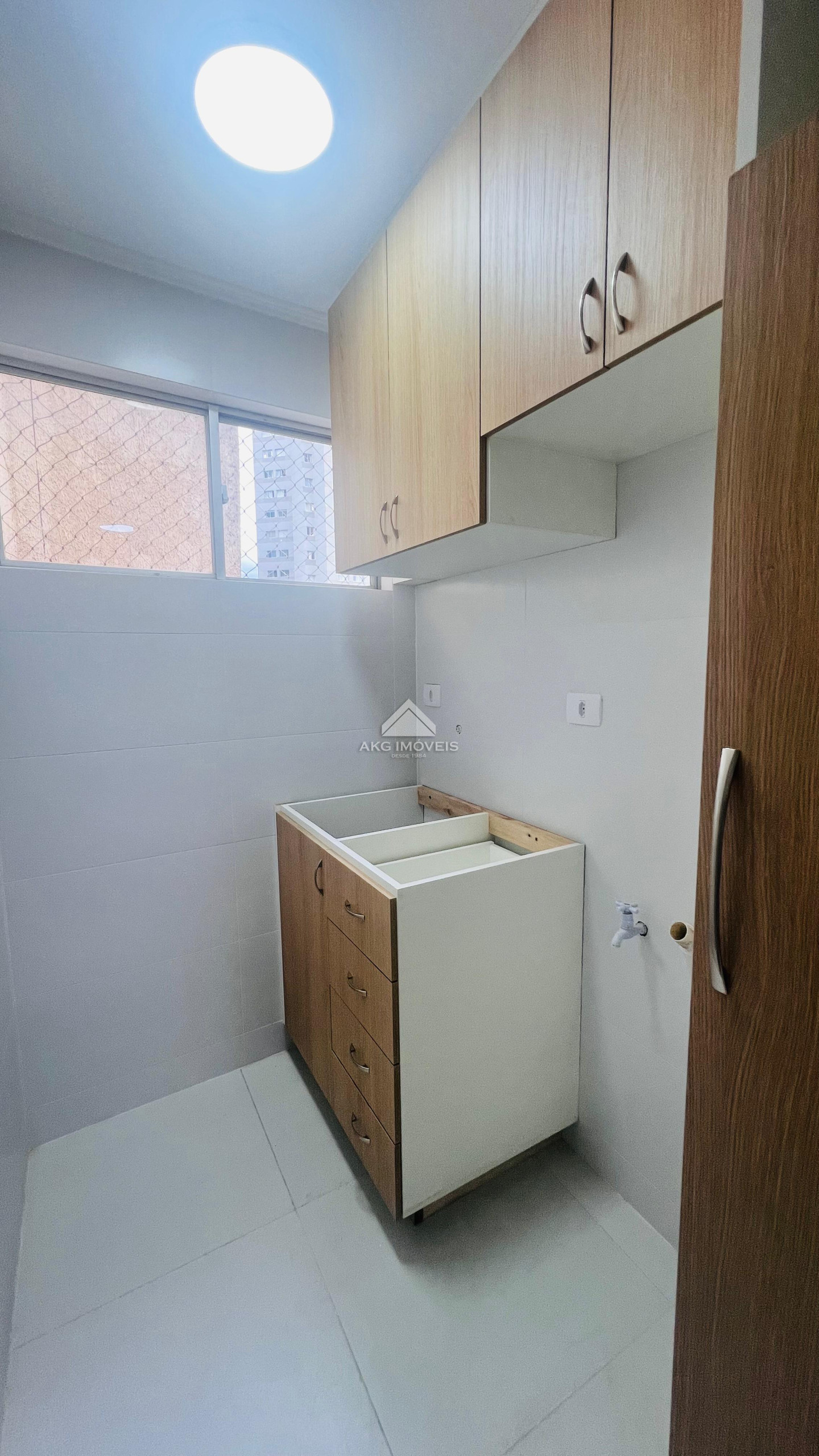 Apartamento para alugar em Champagnat, Curitiba — Galvão Vendas - Imóveis a venda em Curitiba