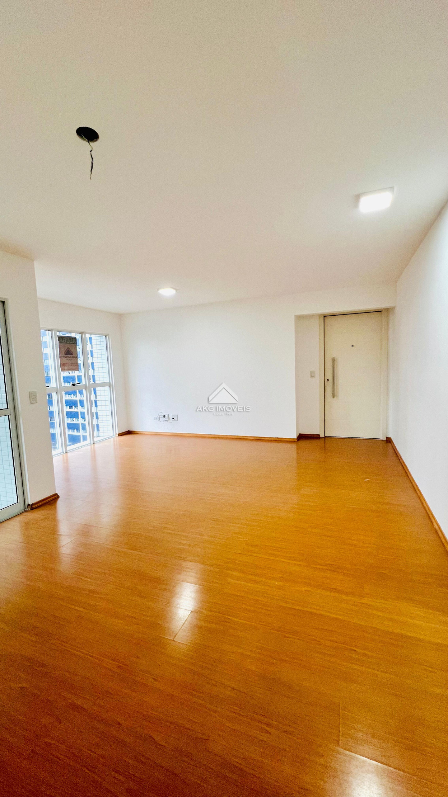 Apartamento para alugar em Água Verde, Curitiba — Portal Chave Fácil