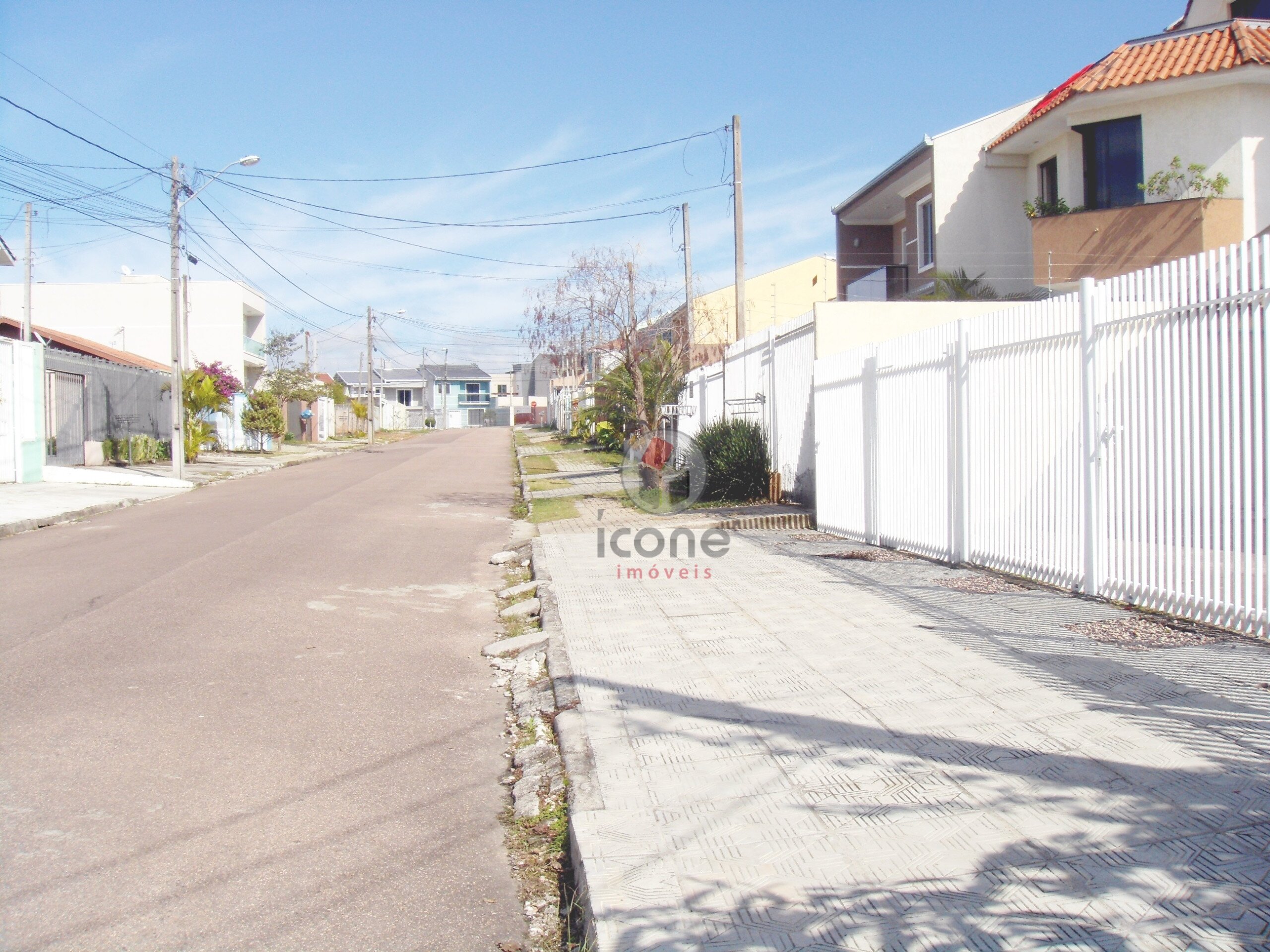 Casa para alugar em Cidade Industrial, Curitiba — Portal Chave Fácil